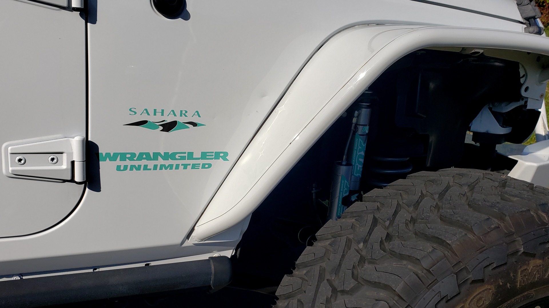 Used 2016 Jeep WRANGLER UNLIMITED SAHARA 4X4 / 3.6L V6 / CUSTOM LIFT / 24-IN WHEELS / 40-IN TIRES for sale Sold at Formula Imports in Charlotte NC 28227 28