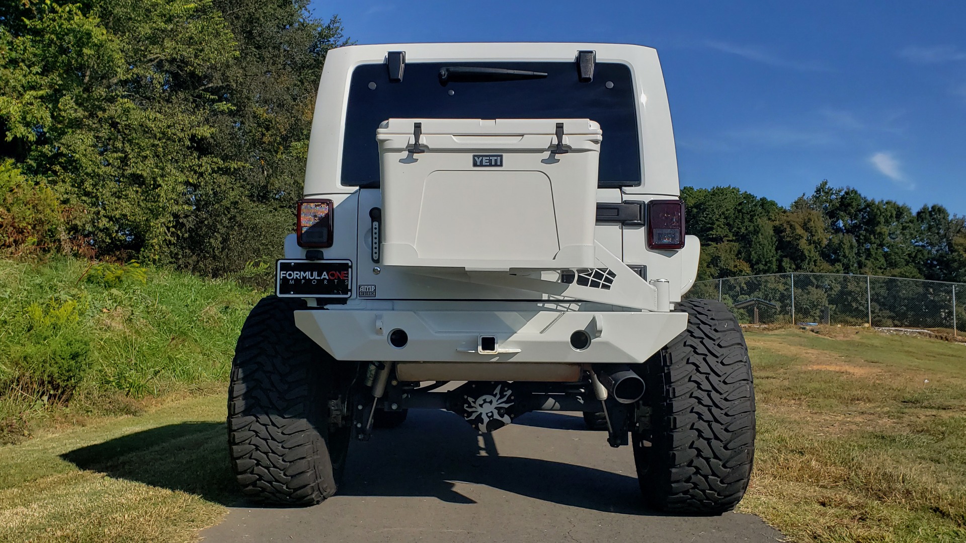 Used 2016 Jeep WRANGLER UNLIMITED SAHARA 4X4 /  V6 / CUSTOM LIFT /  24-IN WHEELS / 40-IN TIRES For Sale ($37,900) | Formula Imports Stock  #FC10782