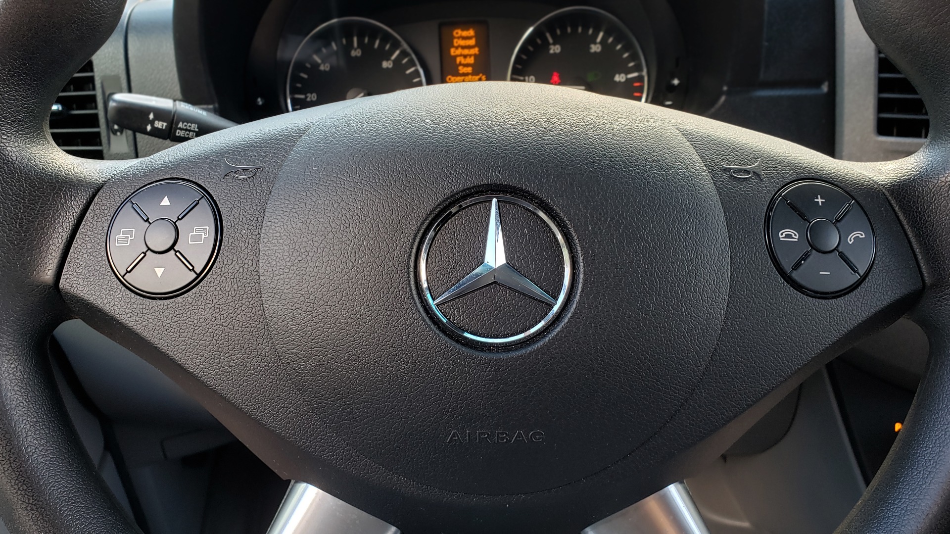Used 2015 Mercedes-Benz SPRINTER CARGO VAN 4x4 3500 170 EXT / 3.0L V6 TURBO DIESEL / 5-SPD AUTO / REARVIEW for sale Sold at Formula Imports in Charlotte NC 28227 33