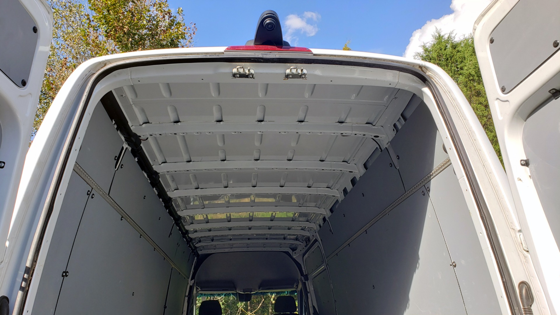 Used 2015 Mercedes-Benz SPRINTER CARGO VAN 4x4 3500 170 EXT / 3.0L V6 TURBO DIESEL / 5-SPD AUTO / REARVIEW for sale Sold at Formula Imports in Charlotte NC 28227 48