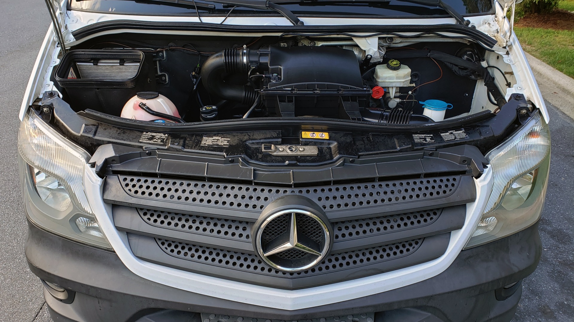 Used 2015 Mercedes-Benz SPRINTER CARGO VAN 4x4 3500 170 EXT / 3.0L V6 TURBO DIESEL / 5-SPD AUTO / REARVIEW for sale Sold at Formula Imports in Charlotte NC 28227 8