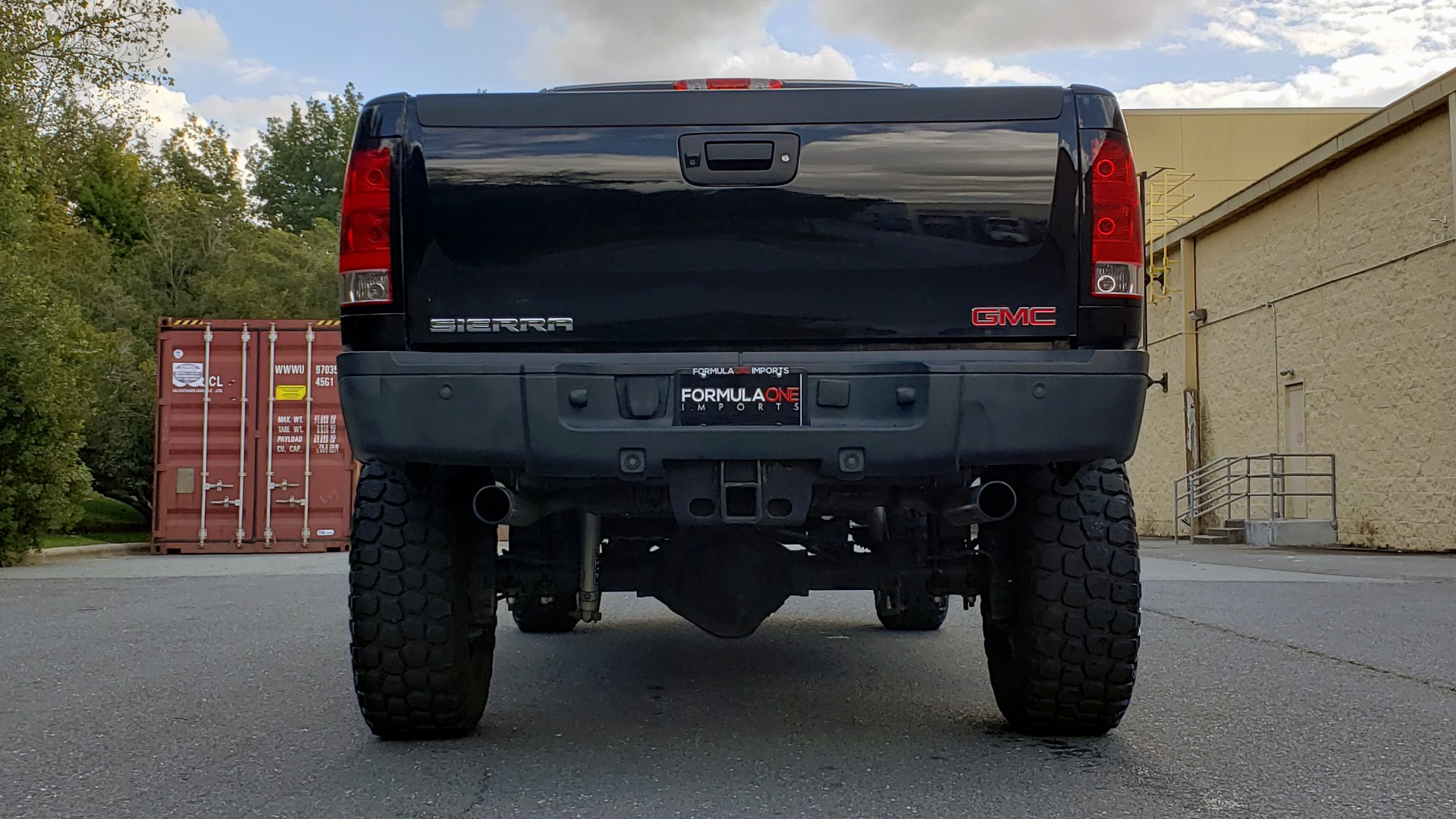 Used 2012 GMC SIERRA 2500HD DENALI CREWCAB 4X4 / LIFTED / BIG TIRES / REARVIEW for sale Sold at Formula Imports in Charlotte NC 28227 21