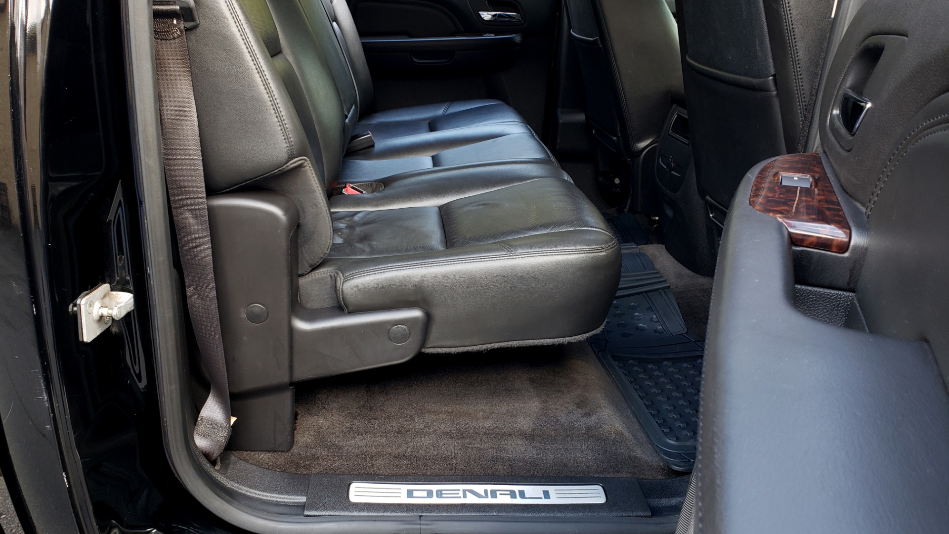 Used 2012 GMC SIERRA 2500HD DENALI CREWCAB 4X4 / LIFTED / BIG TIRES / REARVIEW for sale Sold at Formula Imports in Charlotte NC 28227 76