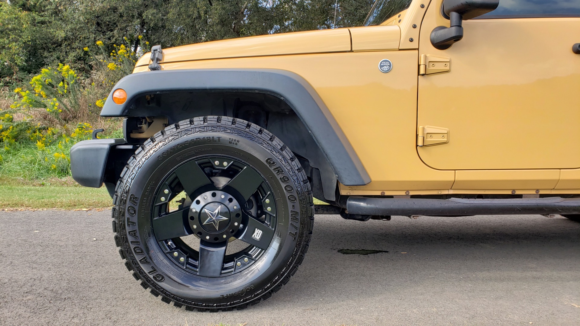 Used 2013 Jeep WRANGLER UNLIMITED SPORT 4X4 / 3.6L V6 / 5-SPD AUTO / 3-PC FREEDOM TOP for sale Sold at Formula Imports in Charlotte NC 28227 10