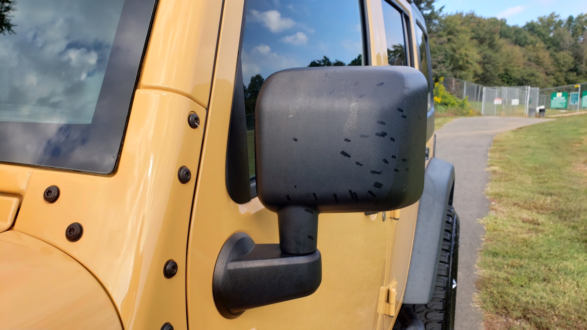 Used 2013 Jeep WRANGLER UNLIMITED SPORT 4X4 / 3.6L V6 / 5-SPD AUTO / 3-PC FREEDOM TOP for sale Sold at Formula Imports in Charlotte NC 28227 16