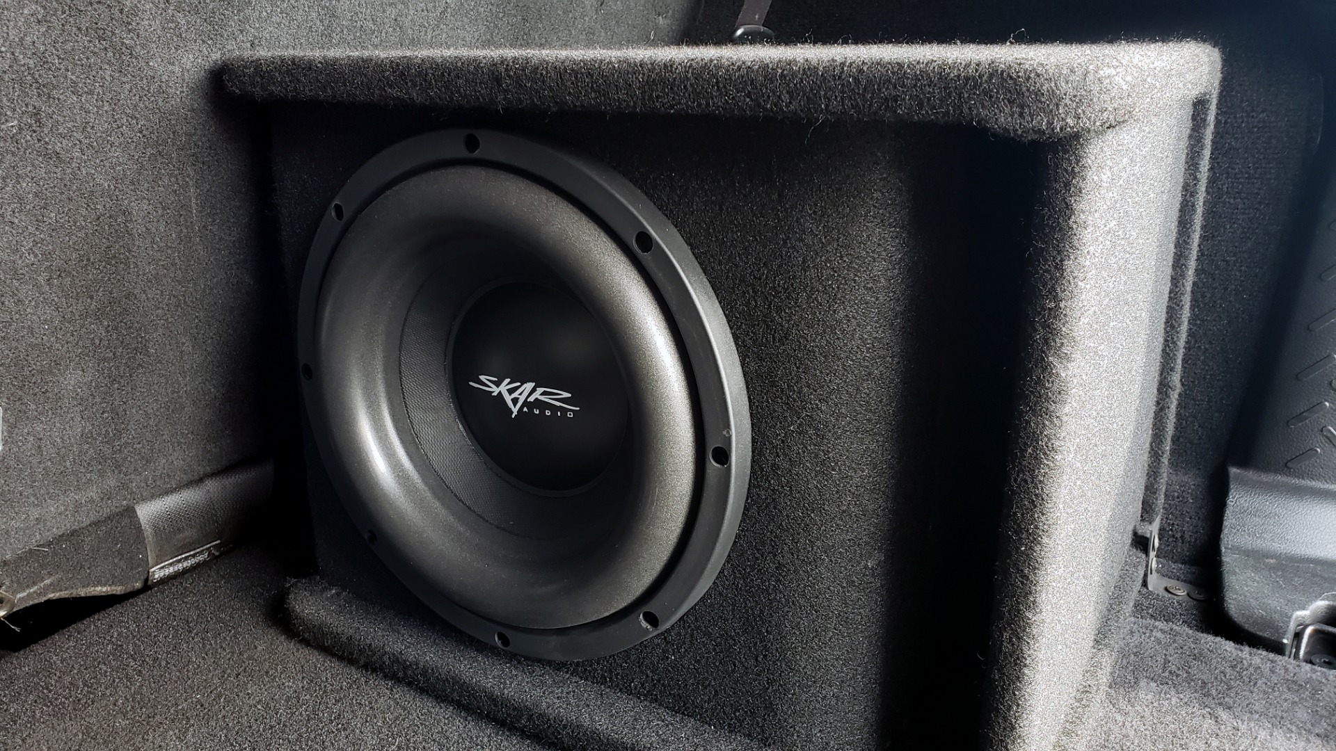 Used 2013 Jeep WRANGLER UNLIMITED SPORT 4X4 / 3.6L V6 / 5-SPD AUTO / 3-PC FREEDOM TOP for sale Sold at Formula Imports in Charlotte NC 28227 33