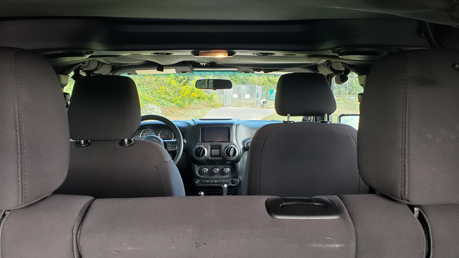 Used 2013 Jeep WRANGLER UNLIMITED SPORT 4X4 / 3.6L V6 / 5-SPD AUTO / 3-PC FREEDOM TOP for sale Sold at Formula Imports in Charlotte NC 28227 34