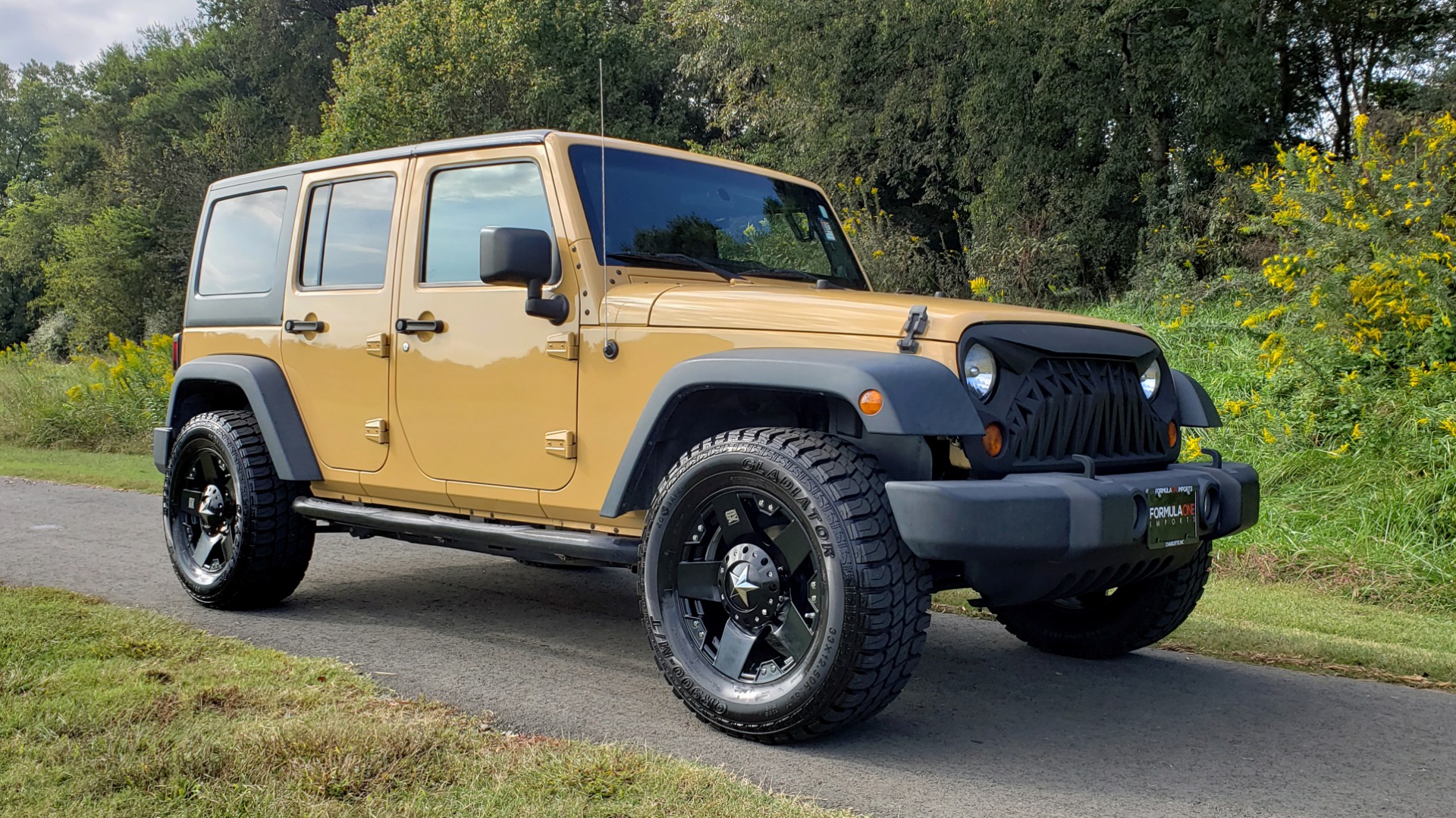Used 2013 Jeep WRANGLER UNLIMITED SPORT 4X4 / 3.6L V6 / 5-SPD AUTO / 3-PC FREEDOM TOP for sale Sold at Formula Imports in Charlotte NC 28227 8
