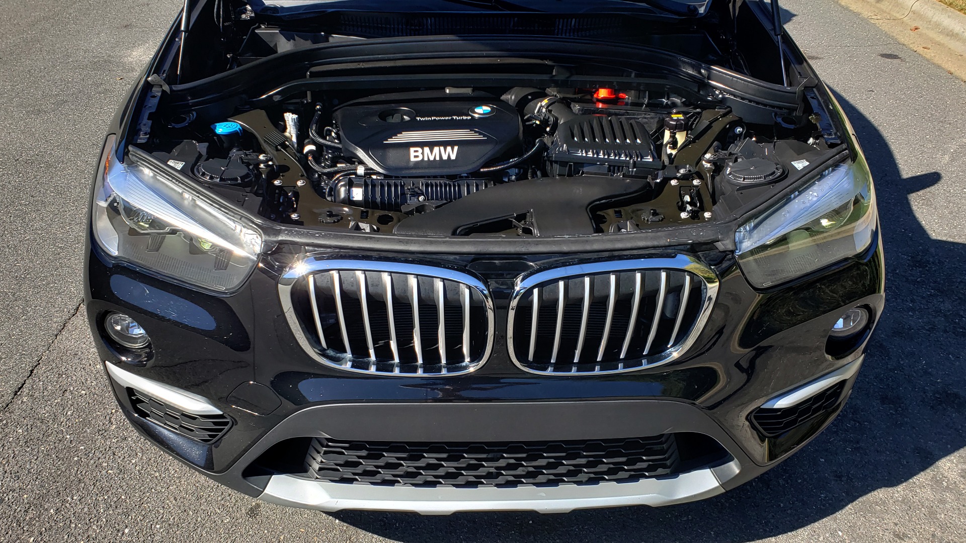 Used 2018 BMW X1 SDRIVE28I / HEATED SEATS / 4-CYL / 8-SPD AUTO / REARVIEW for sale Sold at Formula Imports in Charlotte NC 28227 12
