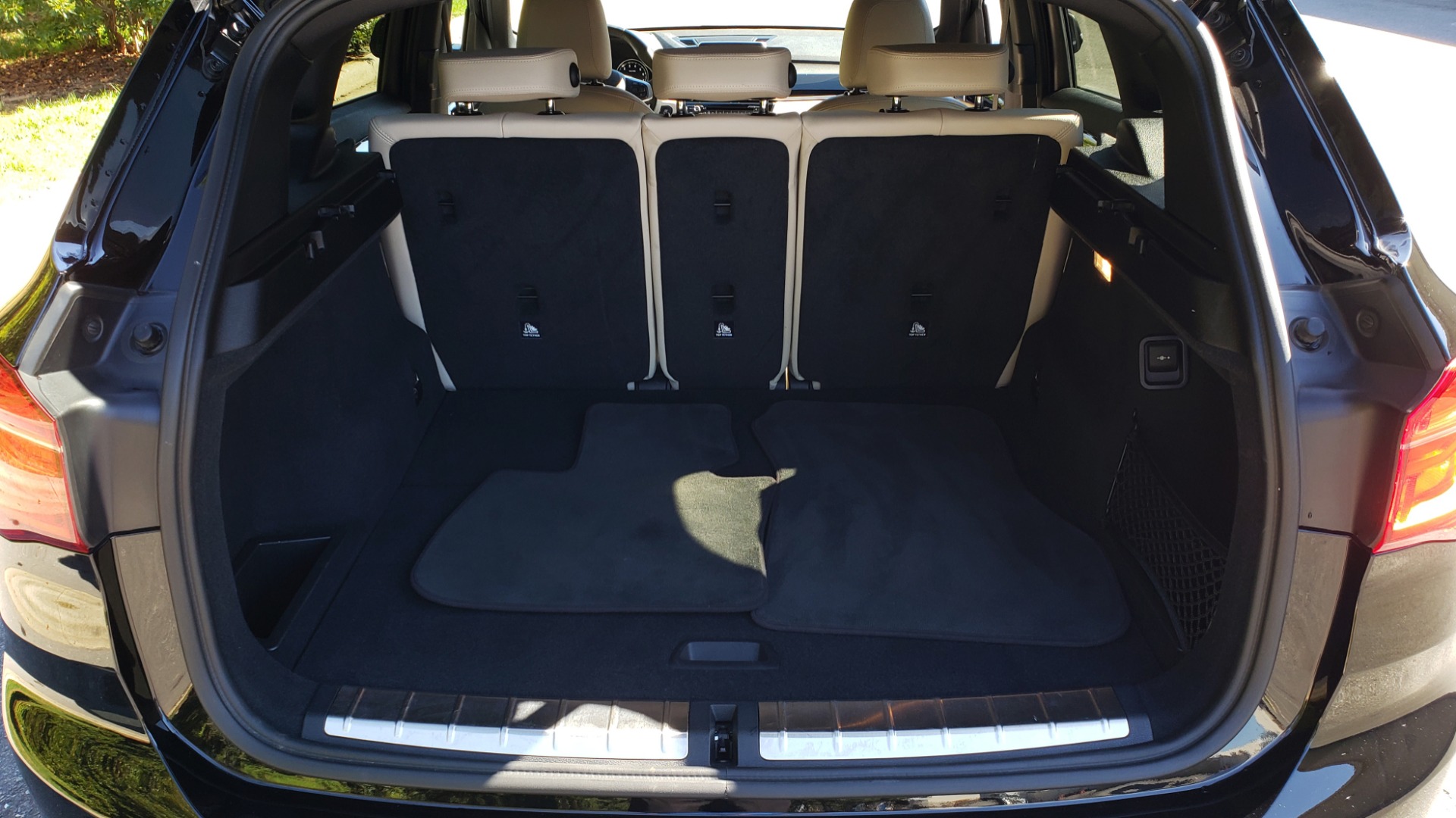 Used 2018 BMW X1 SDRIVE28I / HEATED SEATS / 4-CYL / 8-SPD AUTO / REARVIEW for sale Sold at Formula Imports in Charlotte NC 28227 15