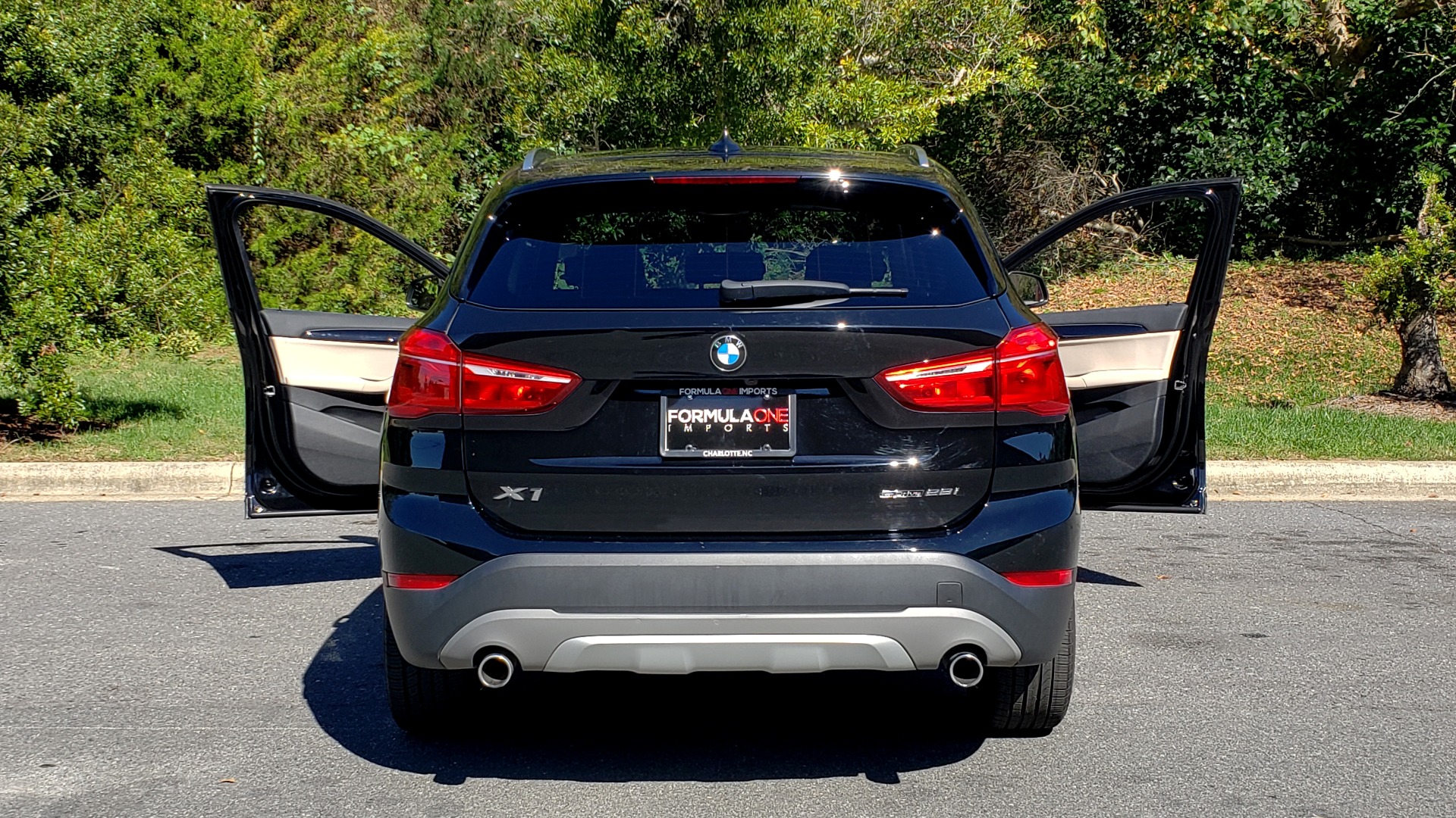 Used 2018 BMW X1 SDRIVE28I / HEATED SEATS / 4-CYL / 8-SPD AUTO / REARVIEW for sale Sold at Formula Imports in Charlotte NC 28227 28