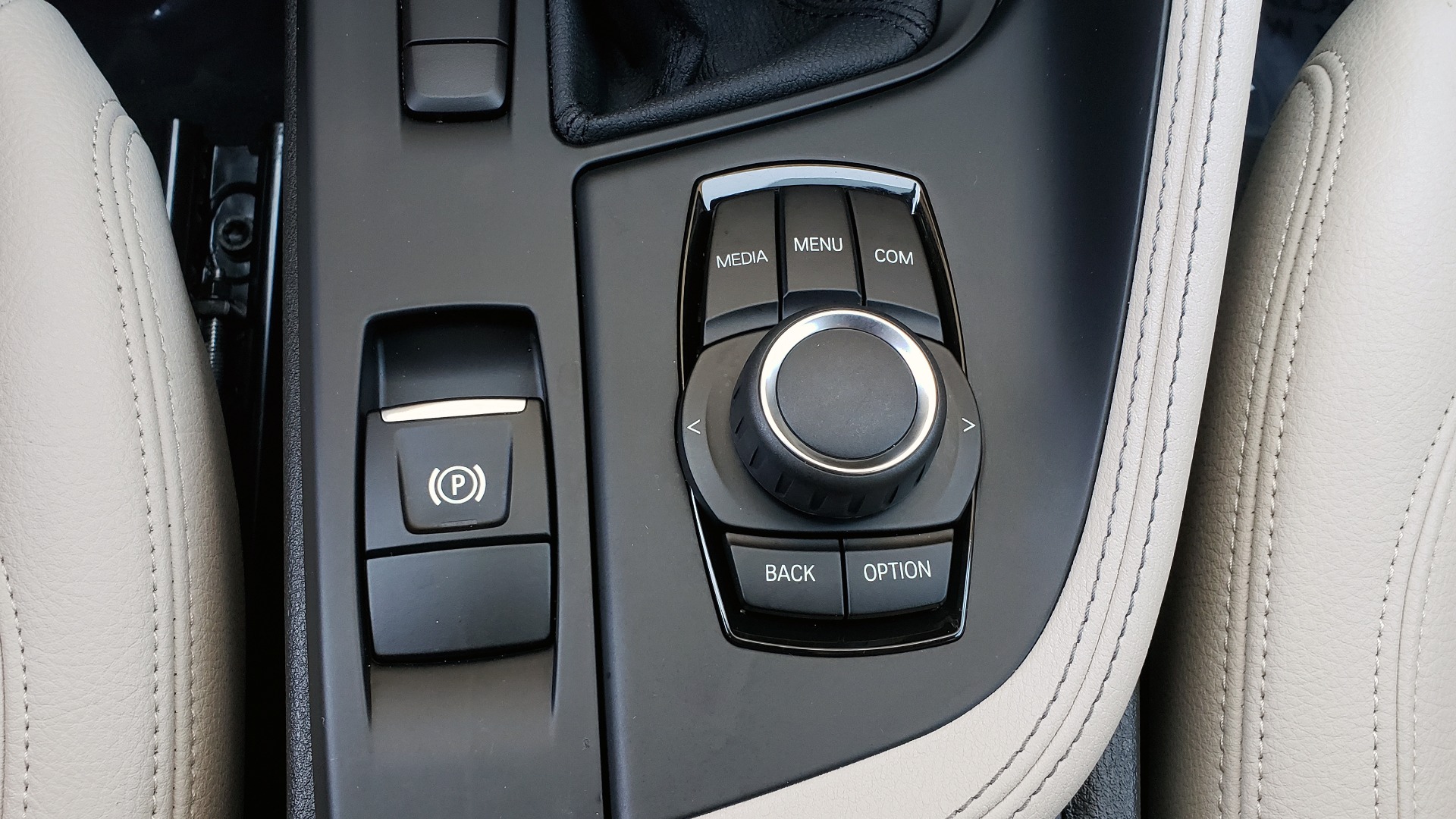 Used 2018 BMW X1 SDRIVE28I / HEATED SEATS / 4-CYL / 8-SPD AUTO / REARVIEW for sale Sold at Formula Imports in Charlotte NC 28227 53