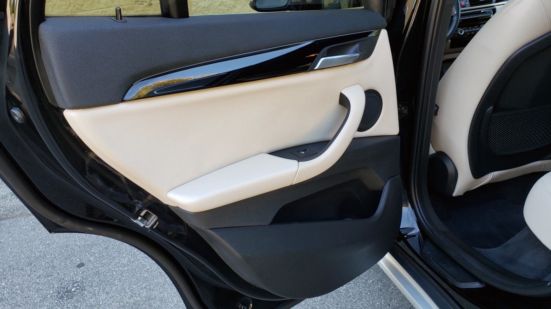 Used 2018 BMW X1 SDRIVE28I / HEATED SEATS / 4-CYL / 8-SPD AUTO / REARVIEW for sale Sold at Formula Imports in Charlotte NC 28227 61