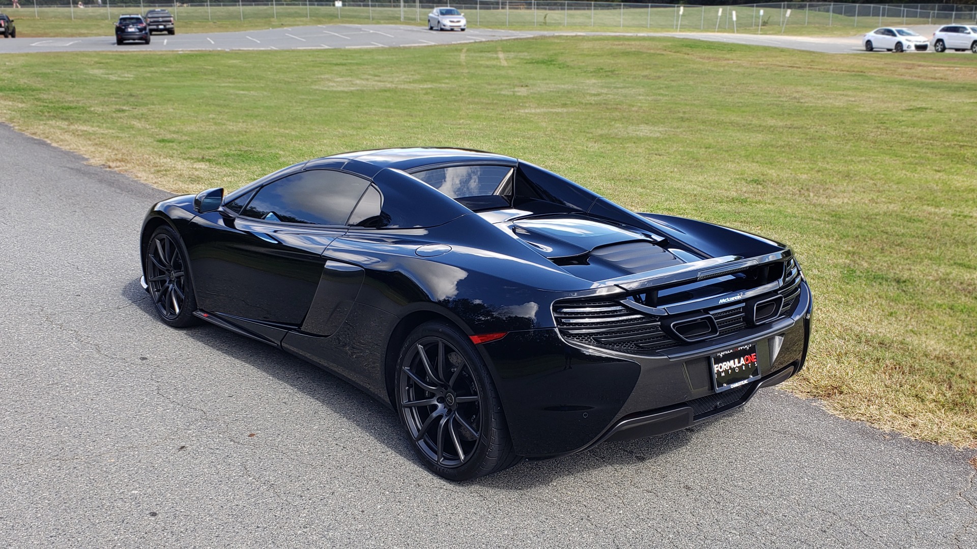 Used 2016 McLaren 650S SPIDER / 641HP / PARK SENSORS / LOW MILES / 1-OWNER for sale Sold at Formula Imports in Charlotte NC 28227 8