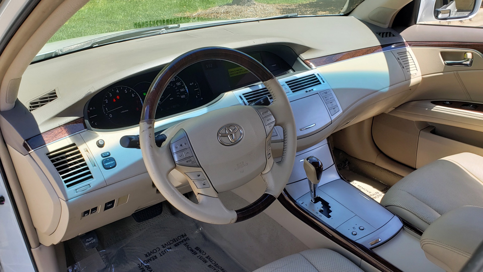 Used 2008 Toyota AVALON LIMITED V6 / FWD / SUNROOF / DYN RADAR CRUISE / BRAKE ASST for sale Sold at Formula Imports in Charlotte NC 28227 32