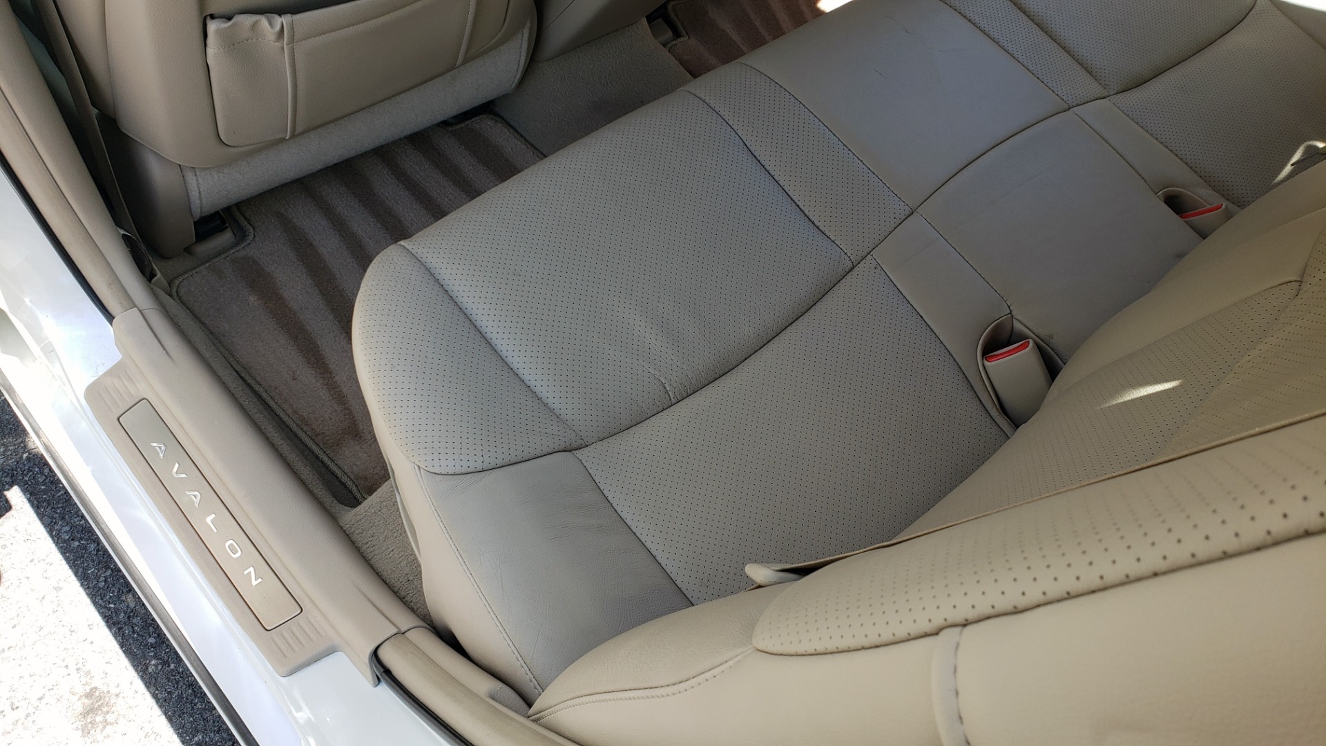 Used 2008 Toyota AVALON LIMITED V6 / FWD / SUNROOF / DYN RADAR CRUISE / BRAKE ASST for sale Sold at Formula Imports in Charlotte NC 28227 57