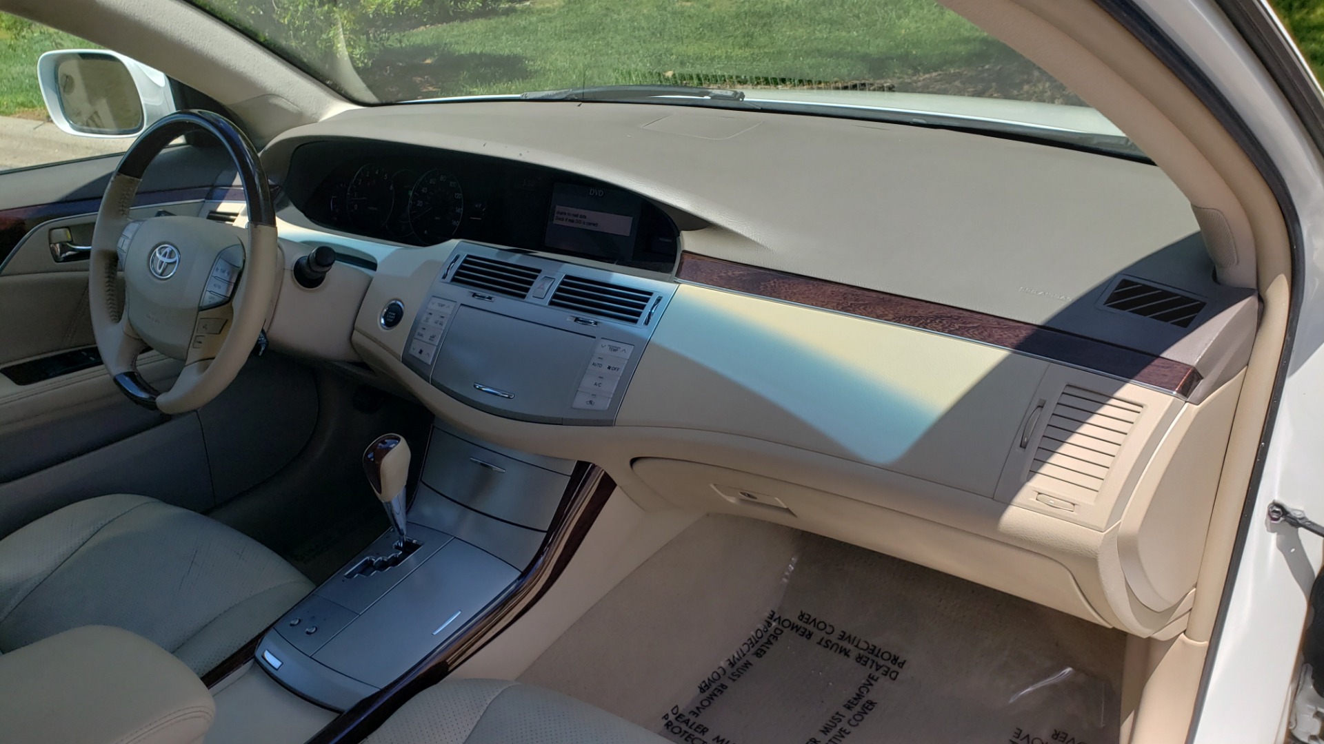 Used 2008 Toyota AVALON LIMITED V6 / FWD / SUNROOF / DYN RADAR CRUISE / BRAKE ASST for sale Sold at Formula Imports in Charlotte NC 28227 64