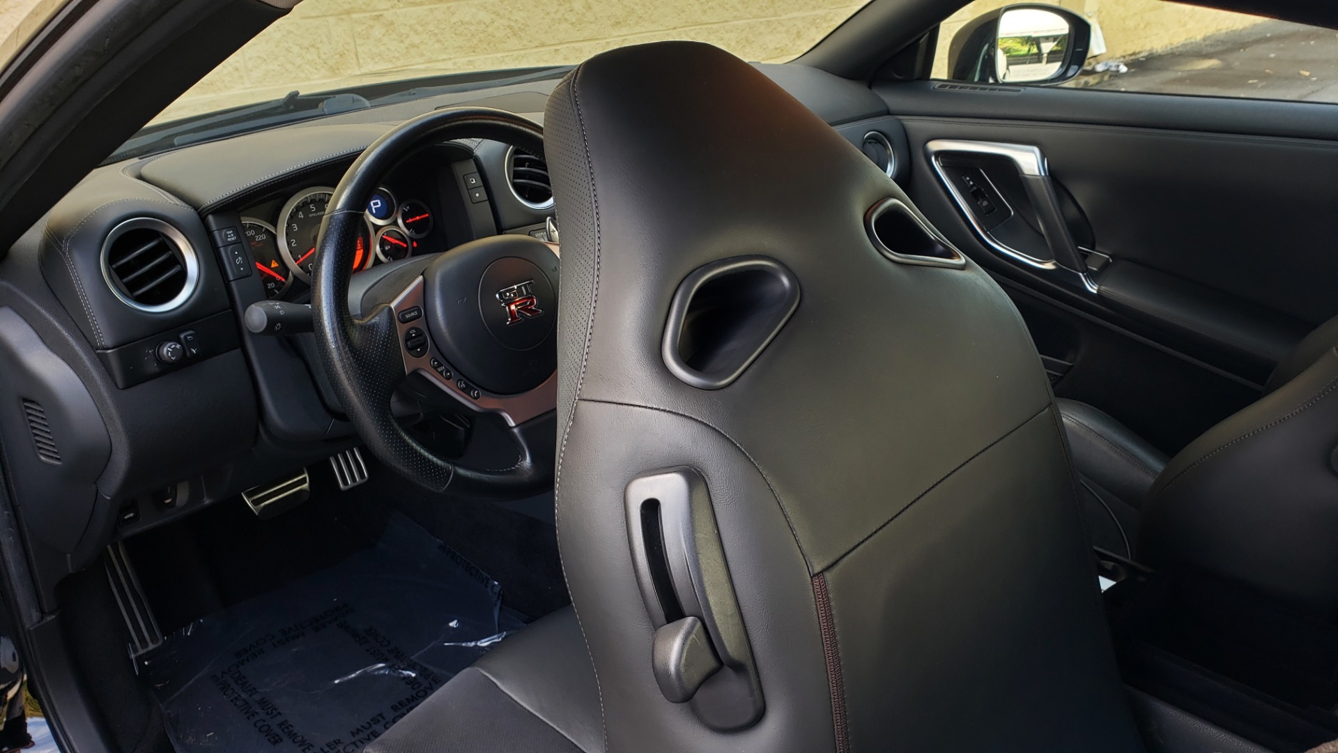 Used 2009 Nissan GT-R PREMIUM COUPE / AWD / TT 3.8L V6 / NAV / BOSE / BREMBO for sale Sold at Formula Imports in Charlotte NC 28227 57