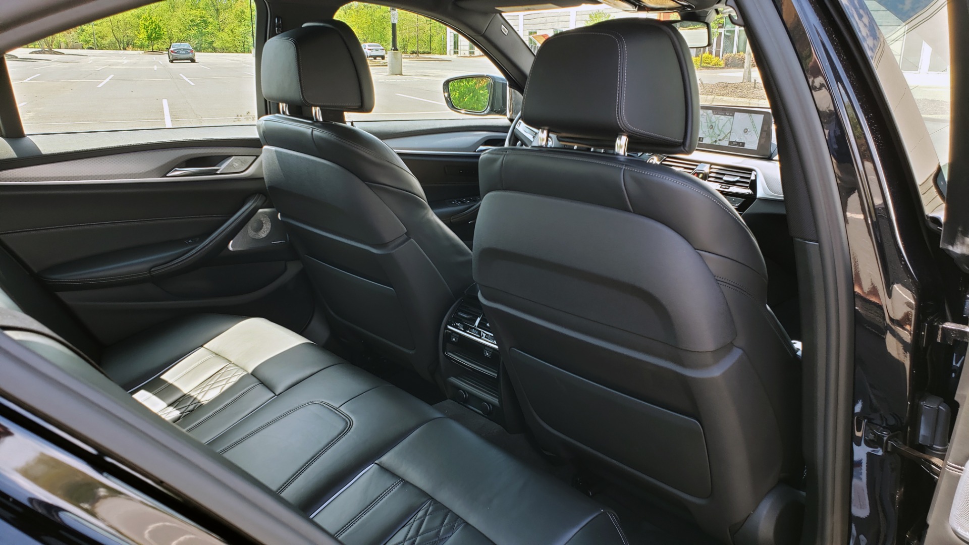 Used 2017 BMW 5 SERIES 540I XDRIVE M-SPORT / PREMIUM / DRVR ASST PLUS / CLD WTHR / LUXURY for sale Sold at Formula Imports in Charlotte NC 28227 74