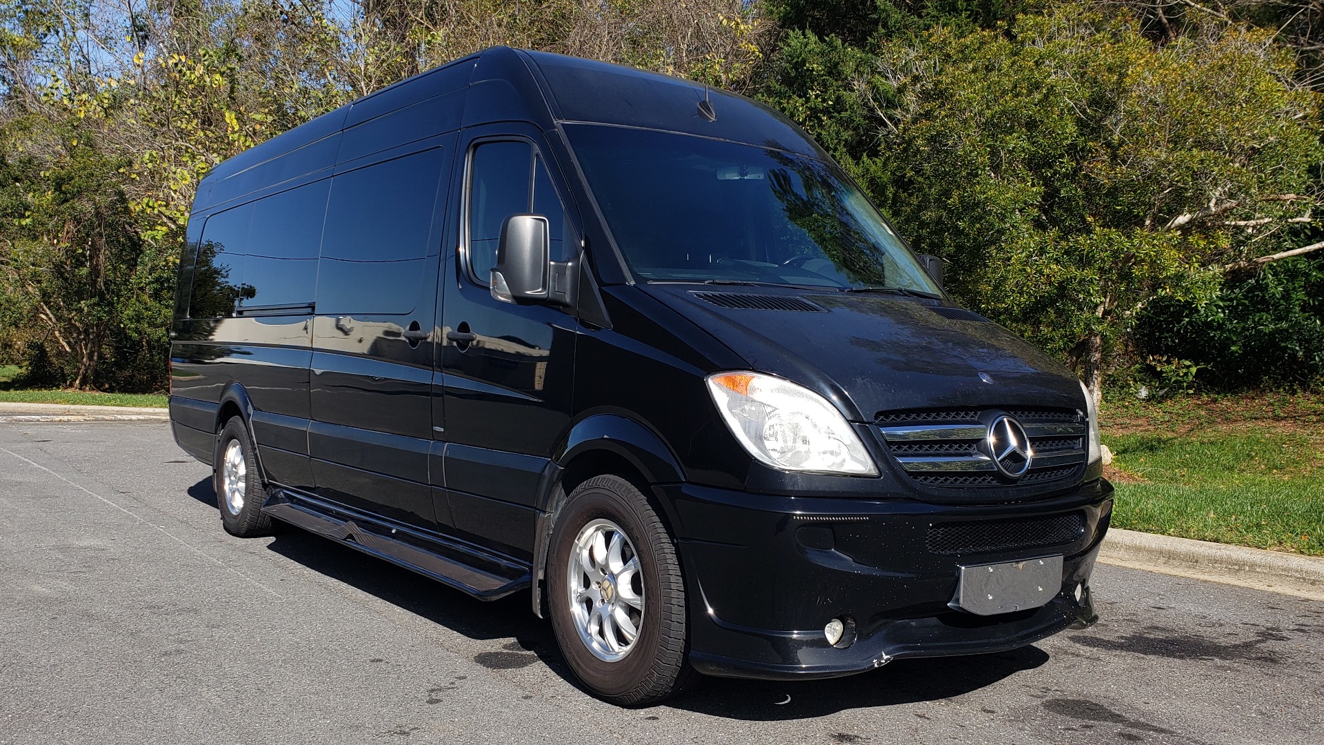 Used 2013 Mercedes-Benz SPRINTER CARGO VAN EXT / OFFICE ON WHEELS / FLT SCREEN TV / LOUNGE for sale Sold at Formula Imports in Charlotte NC 28227 4