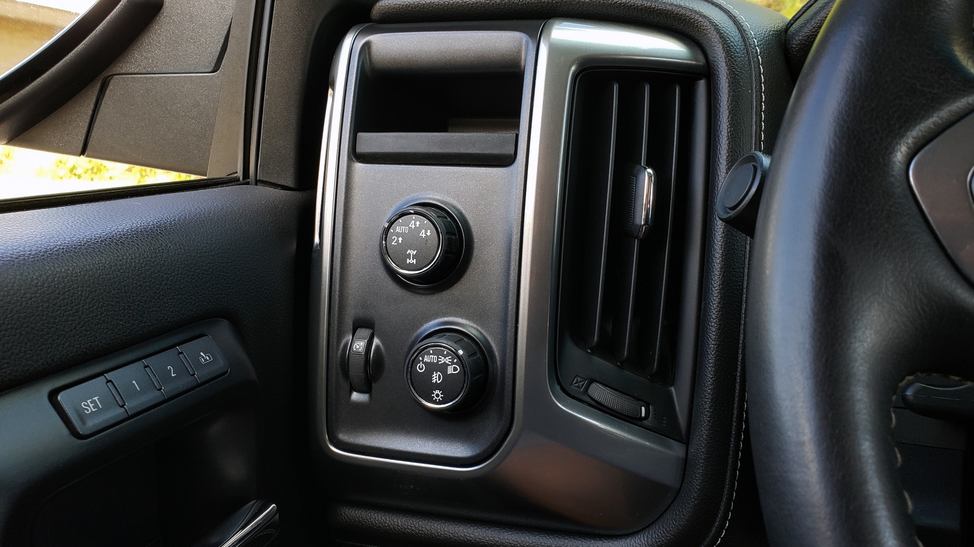 Used 2014 Chevrolet SILVERADO 1500 CREWCAB / LTZ PLUS PKG / 4WD / 2LZ / NAV / BOSE / REARVIEW for sale Sold at Formula Imports in Charlotte NC 28227 42