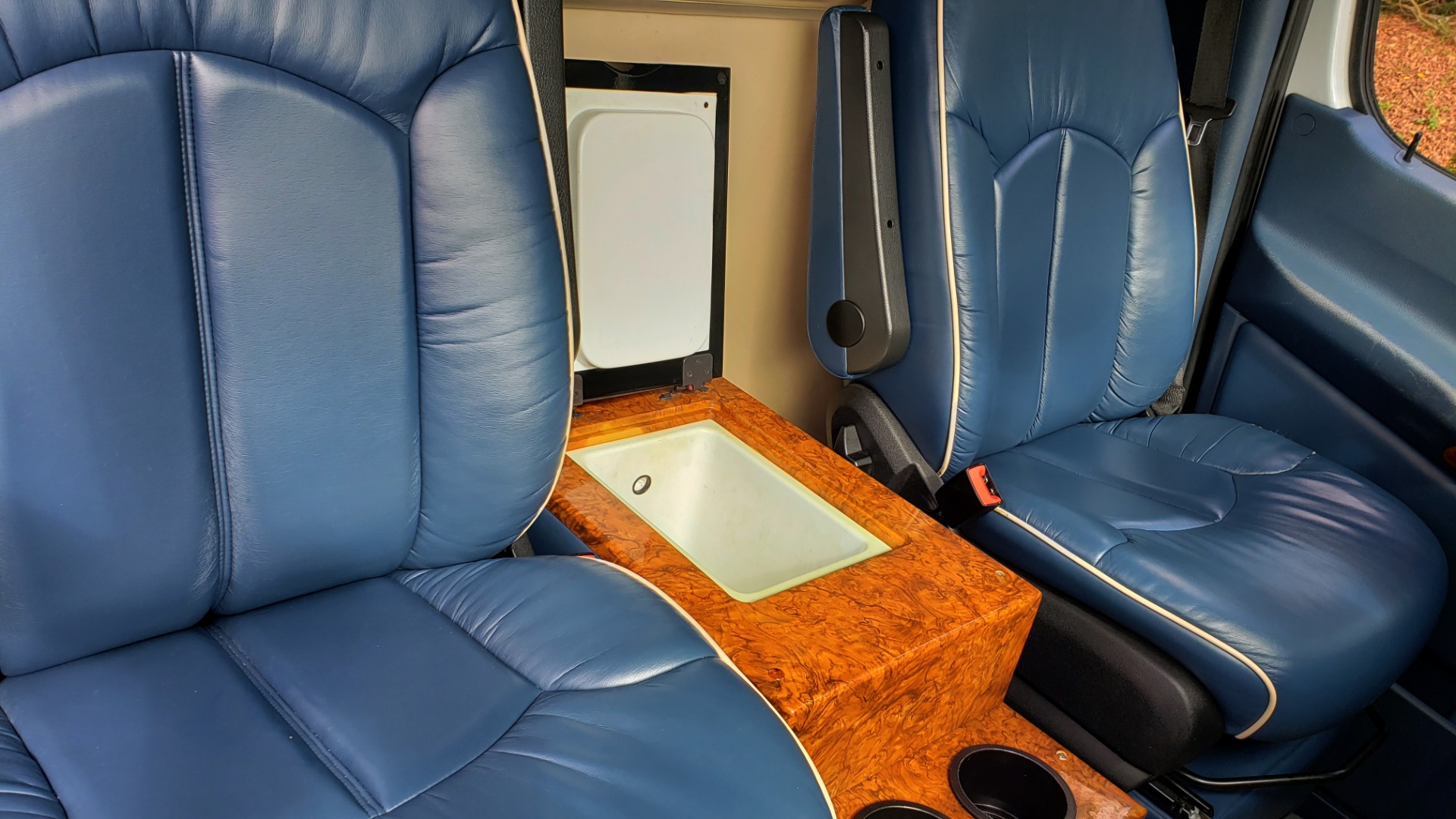 Used 2013 Mercedes-Benz MIDWEST SPRINTER JET VAN EXT 170 / NAV / 3-FLAT SCREEN / TECHNOLOGY / SAT TV for sale Sold at Formula Imports in Charlotte NC 28227 35
