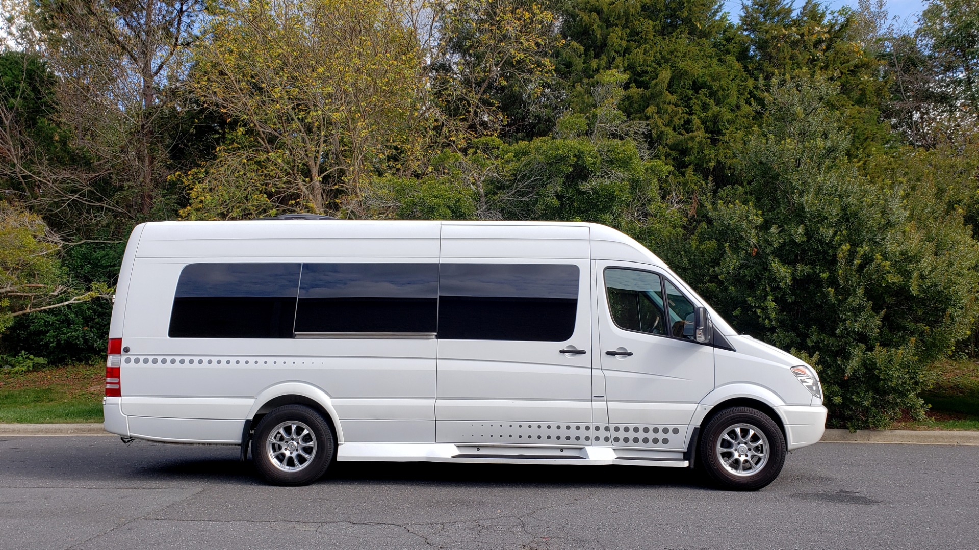 Used 2013 Mercedes-Benz MIDWEST SPRINTER JET VAN EXT 170 / NAV / 3-FLAT SCREEN / TECHNOLOGY / SAT TV for sale Sold at Formula Imports in Charlotte NC 28227 5
