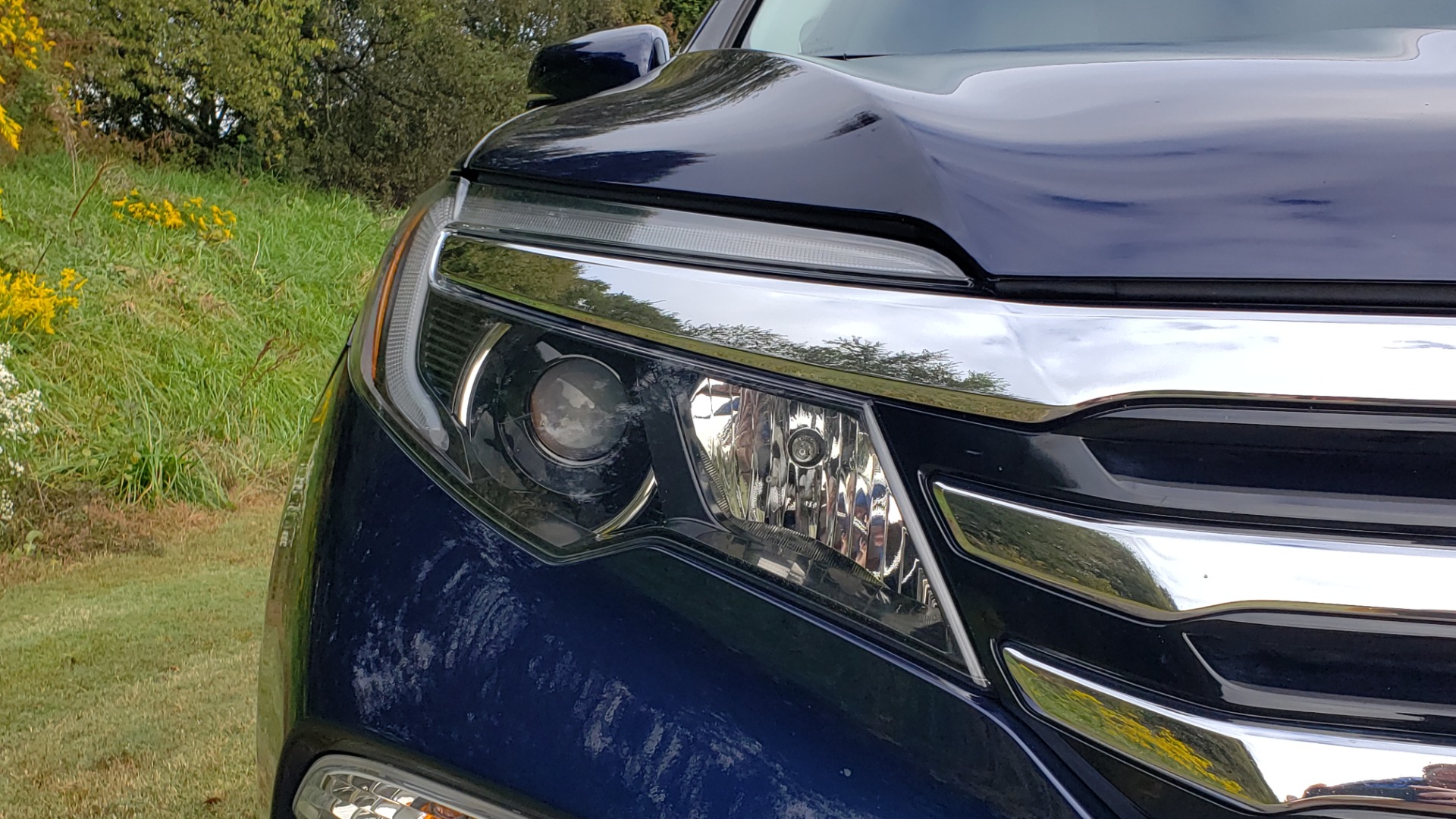 Used 2017 Honda PILOT TOURING 2WD / NAV / SUNROOF / 3-ROW / ENT SYS / REARVIEW for sale Sold at Formula Imports in Charlotte NC 28227 11