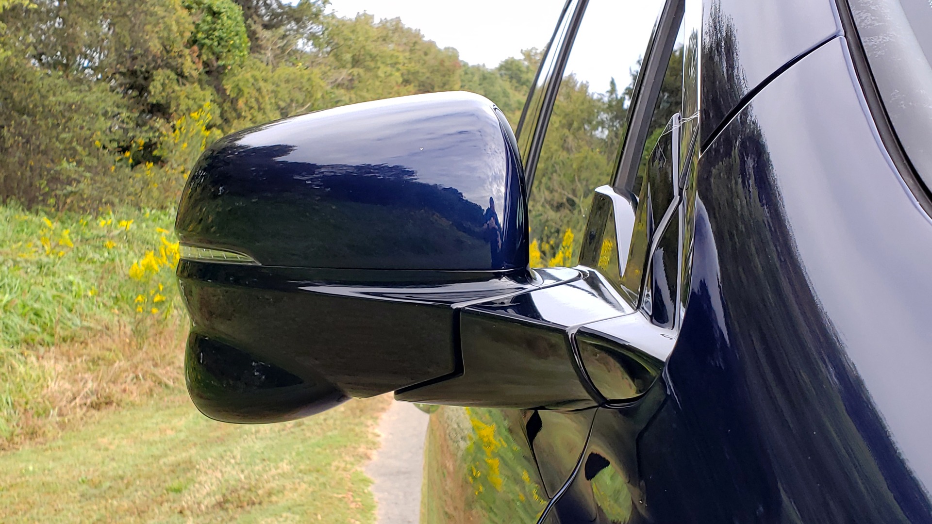 Used 2017 Honda PILOT TOURING 2WD / NAV / SUNROOF / 3-ROW / ENT SYS / REARVIEW for sale Sold at Formula Imports in Charlotte NC 28227 14