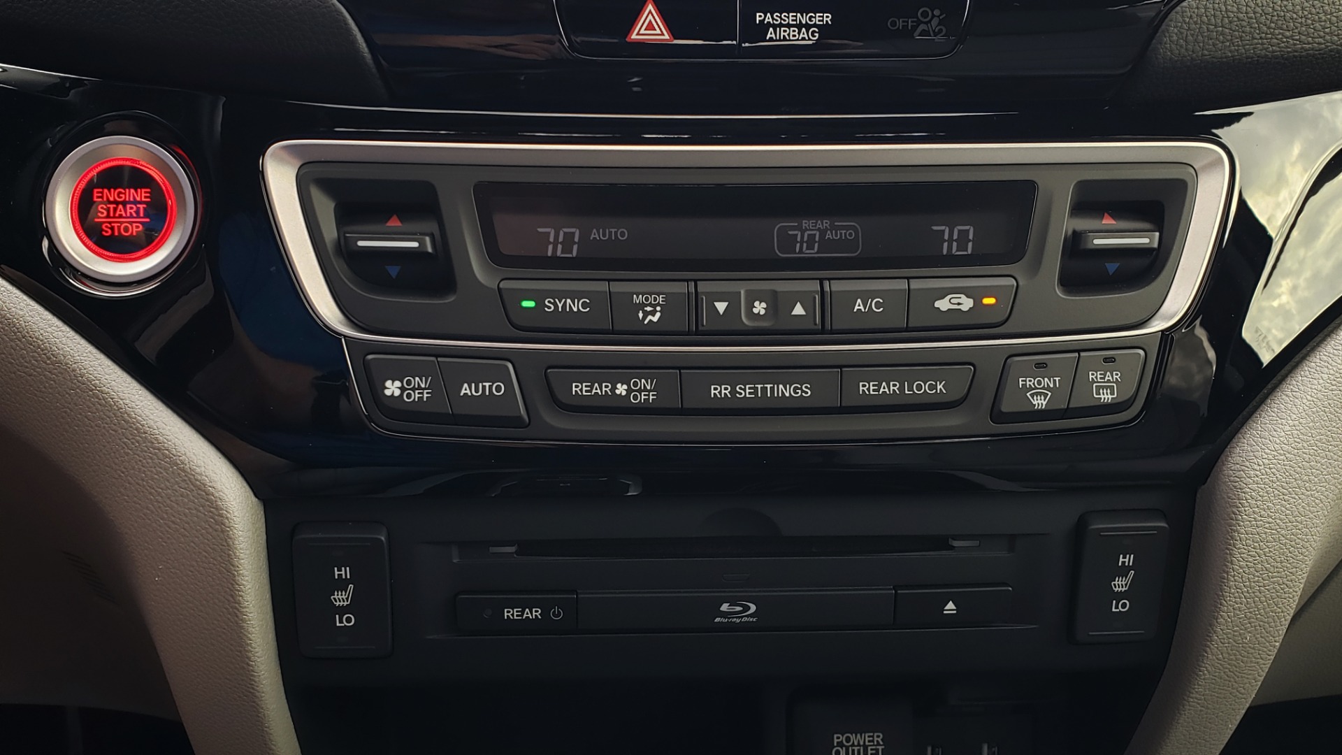 Used 2017 Honda PILOT TOURING 2WD / NAV / SUNROOF / 3-ROW / ENT SYS / REARVIEW for sale Sold at Formula Imports in Charlotte NC 28227 47