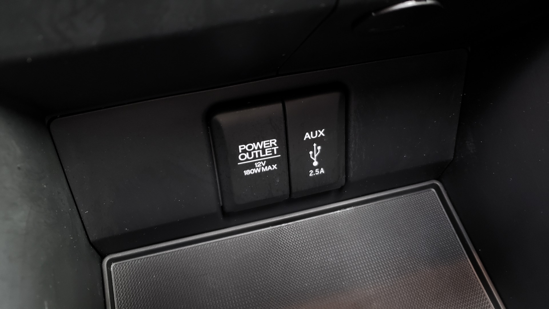 Used 2017 Honda PILOT TOURING 2WD / NAV / SUNROOF / 3-ROW / ENT SYS / REARVIEW for sale Sold at Formula Imports in Charlotte NC 28227 56