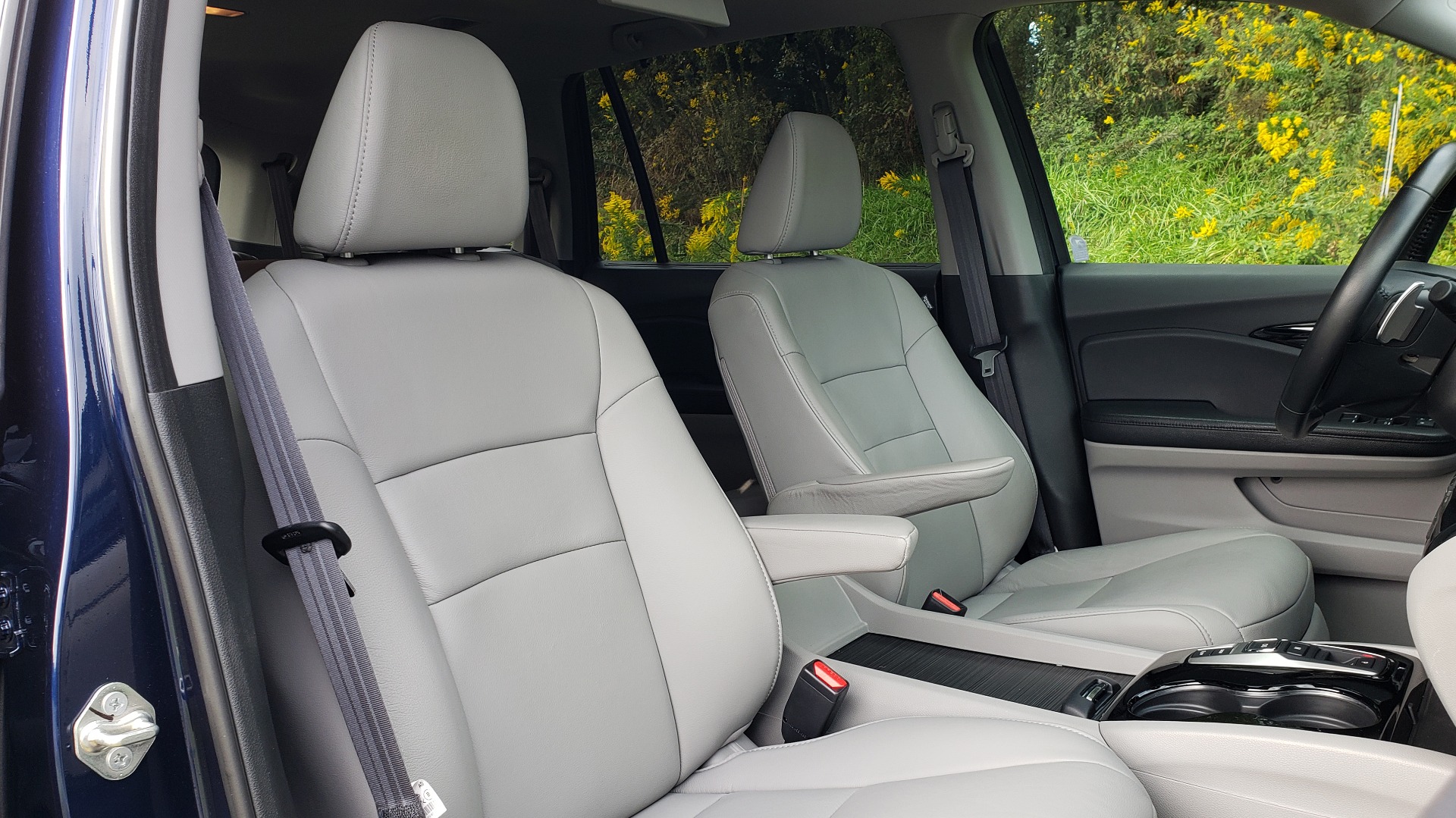 Used 2017 Honda PILOT TOURING 2WD / NAV / SUNROOF / 3-ROW / ENT SYS / REARVIEW for sale Sold at Formula Imports in Charlotte NC 28227 69