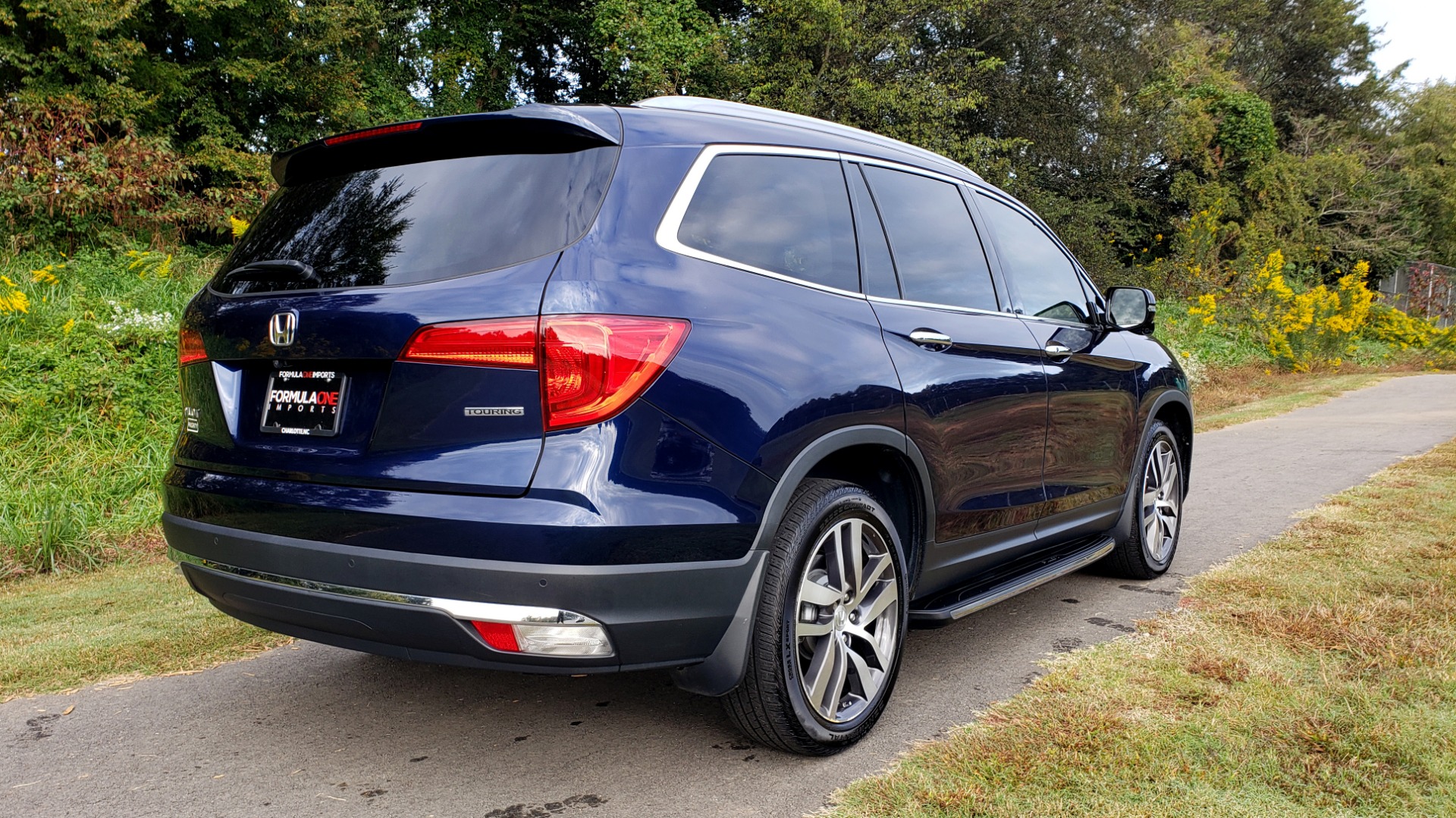 Used 2017 Honda PILOT TOURING 2WD / NAV / SUNROOF / 3-ROW / ENT SYS / REARVIEW for sale Sold at Formula Imports in Charlotte NC 28227 7