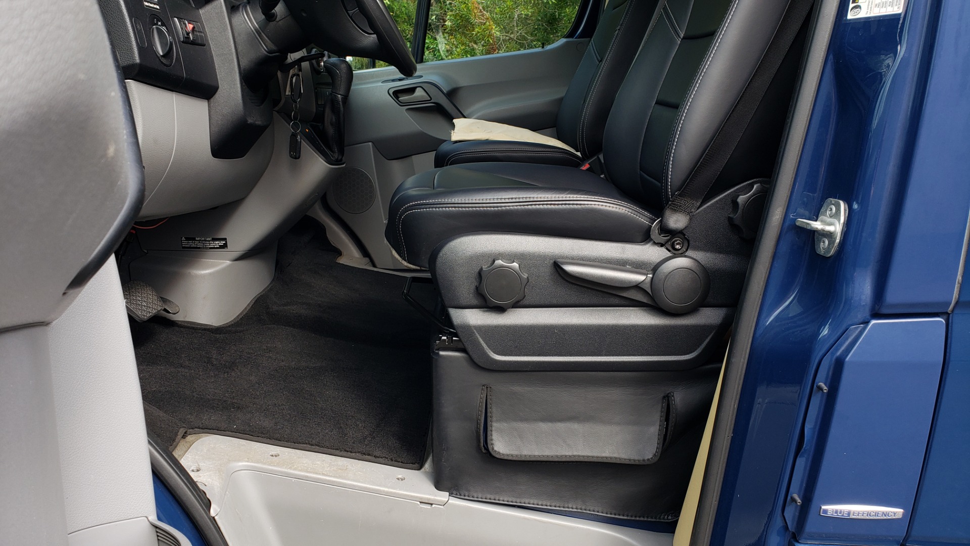Used 2013 Mercedes-Benz SPRINTER CARGO VAN EXT / OFFICE ON WHEELS / FLT SCREEN TV / LOUNGE for sale Sold at Formula Imports in Charlotte NC 28227 10