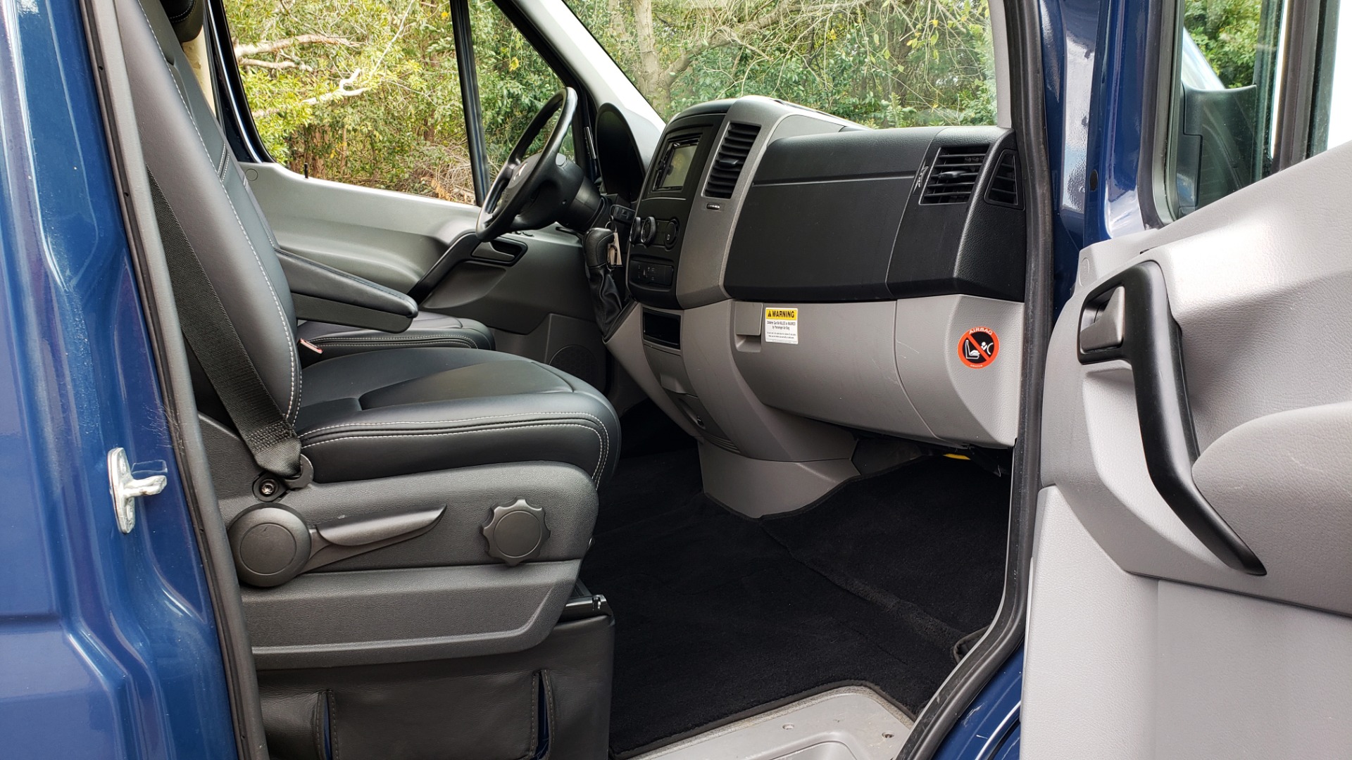 Used 2013 Mercedes-Benz SPRINTER CARGO VAN EXT / OFFICE ON WHEELS / FLT SCREEN TV / LOUNGE for sale Sold at Formula Imports in Charlotte NC 28227 25