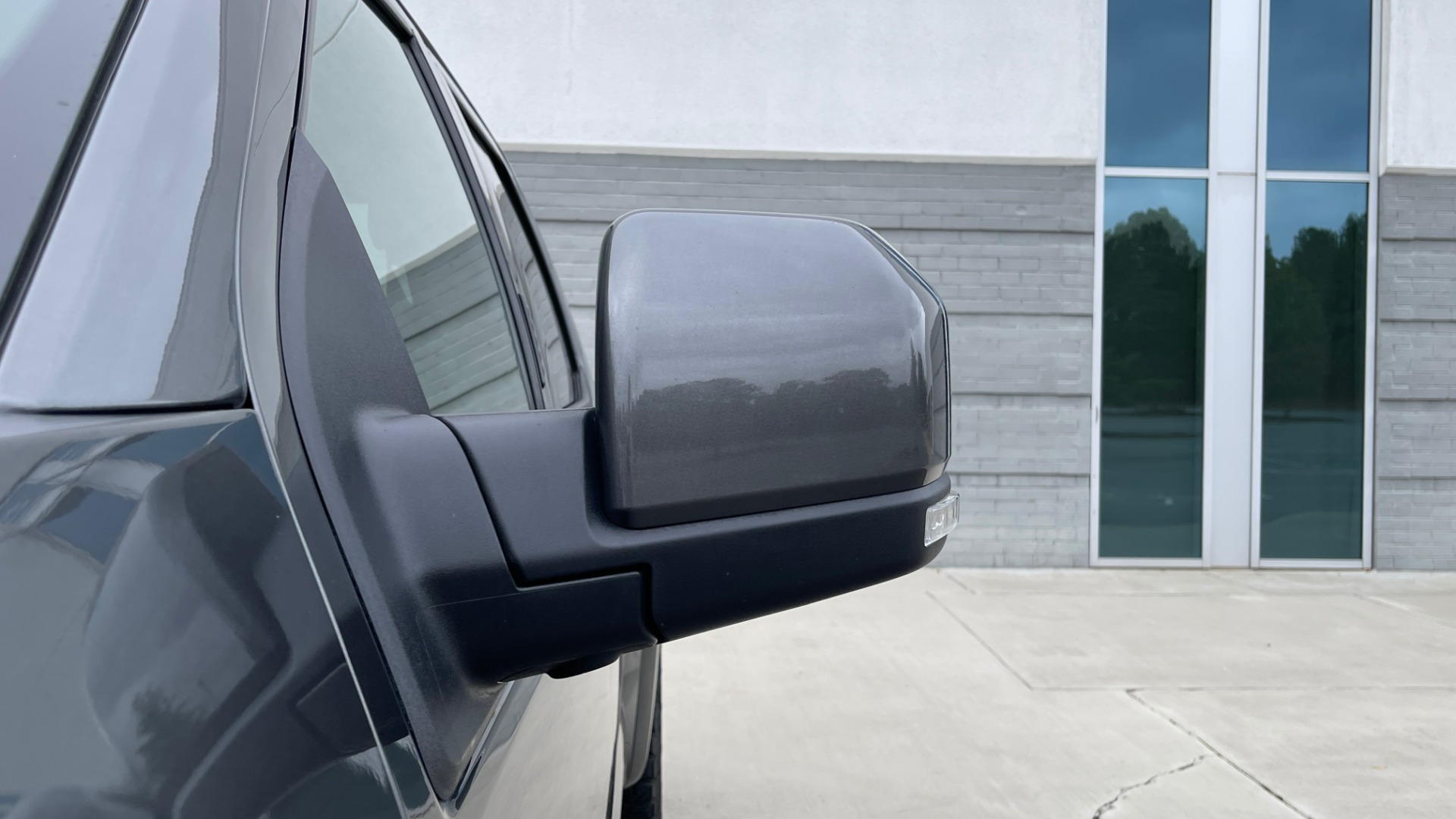 Used 2020 Ford F-150 RAPTOR 4X4 SUPERCREW / NAV / B&O SOUND / SUNROOF / REARVIEW for sale Sold at Formula Imports in Charlotte NC 28227 14
