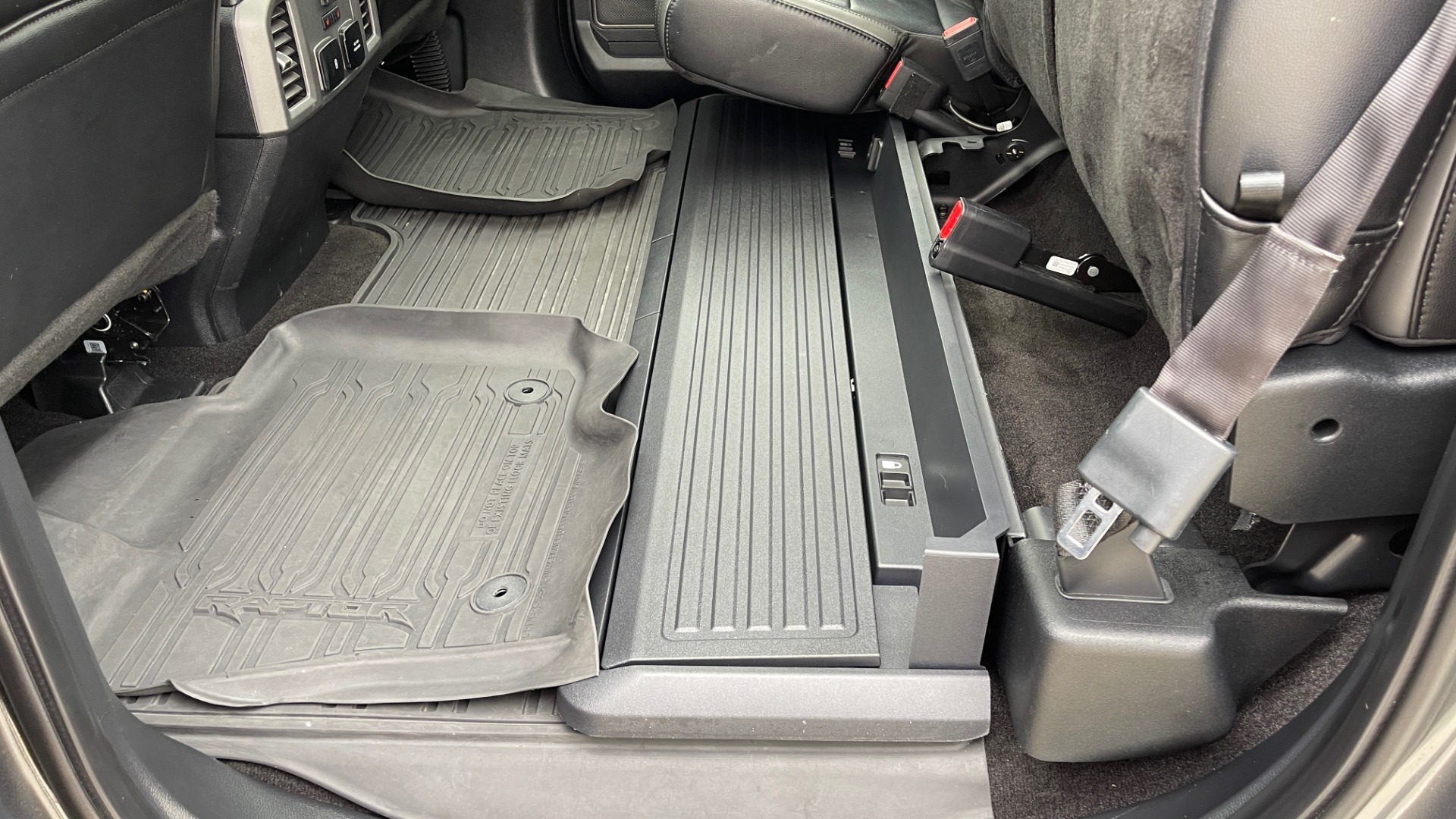 Used 2020 Ford F-150 RAPTOR 4X4 SUPERCREW / NAV / B&O SOUND / SUNROOF / REARVIEW for sale Sold at Formula Imports in Charlotte NC 28227 56