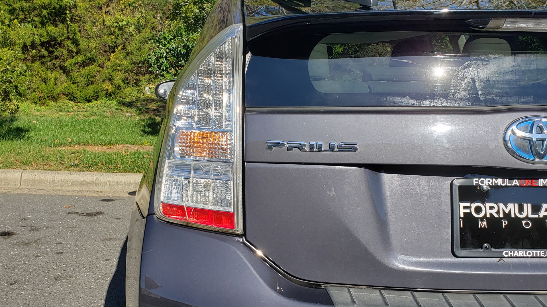 Used 2011 Toyota PRIUS ONE / HYBRID / 5-DOOR / HATCHBACK / 50MPG for sale Sold at Formula Imports in Charlotte NC 28227 28