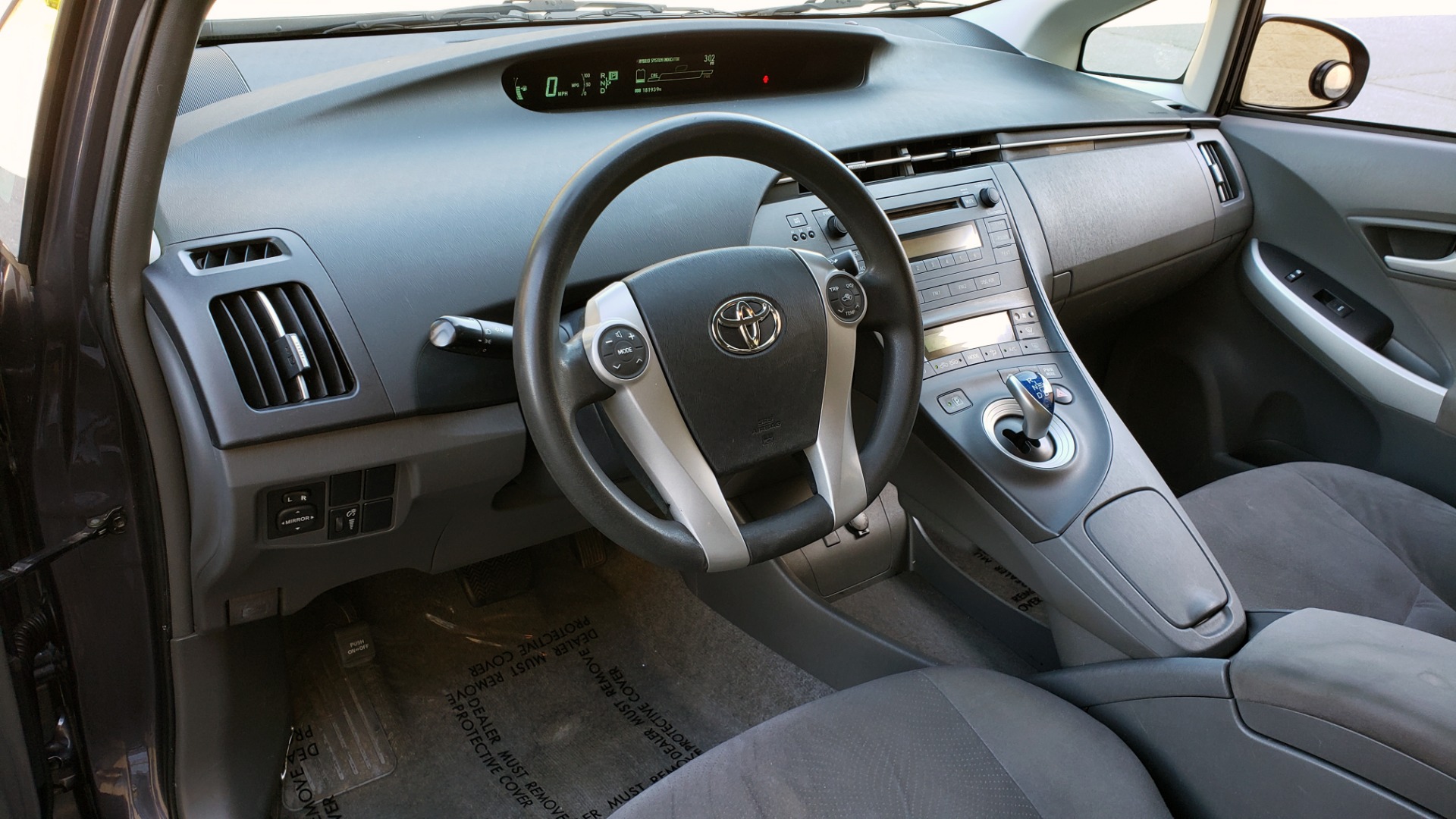 Used 2011 Toyota PRIUS ONE / HYBRID / 5-DOOR / HATCHBACK / 50MPG for sale Sold at Formula Imports in Charlotte NC 28227 36