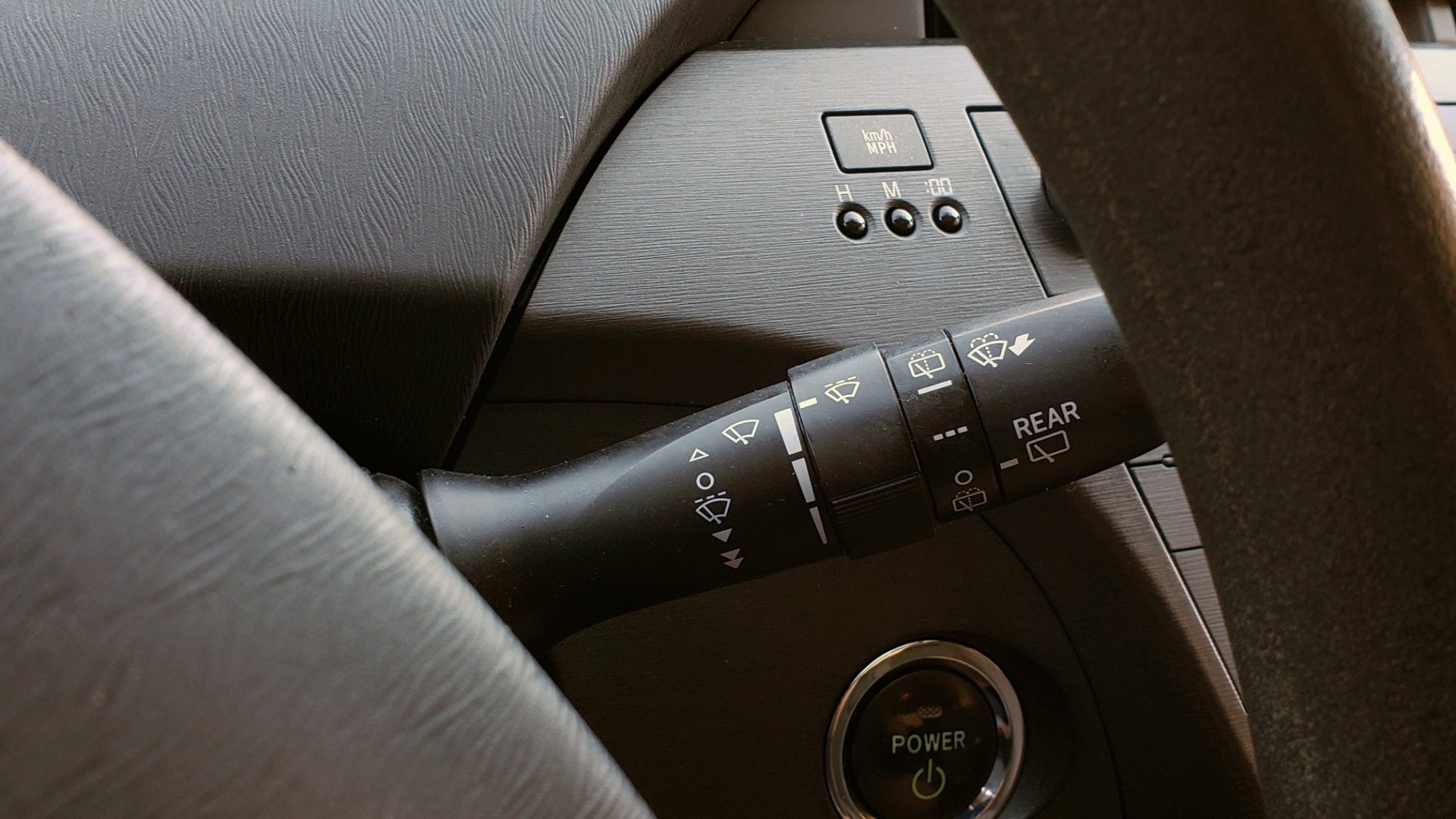 Used 2011 Toyota PRIUS ONE / HYBRID / 5-DOOR / HATCHBACK / 50MPG for sale Sold at Formula Imports in Charlotte NC 28227 41