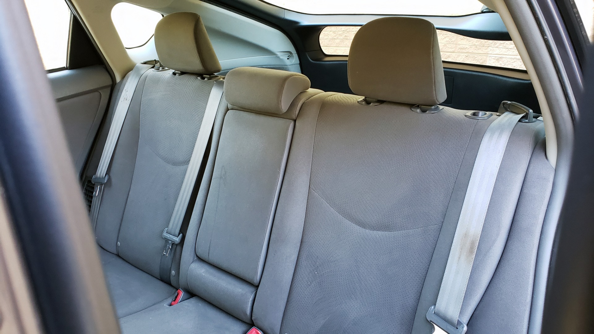 Used 2011 Toyota PRIUS ONE / HYBRID / 5-DOOR / HATCHBACK / 50MPG for sale Sold at Formula Imports in Charlotte NC 28227 57