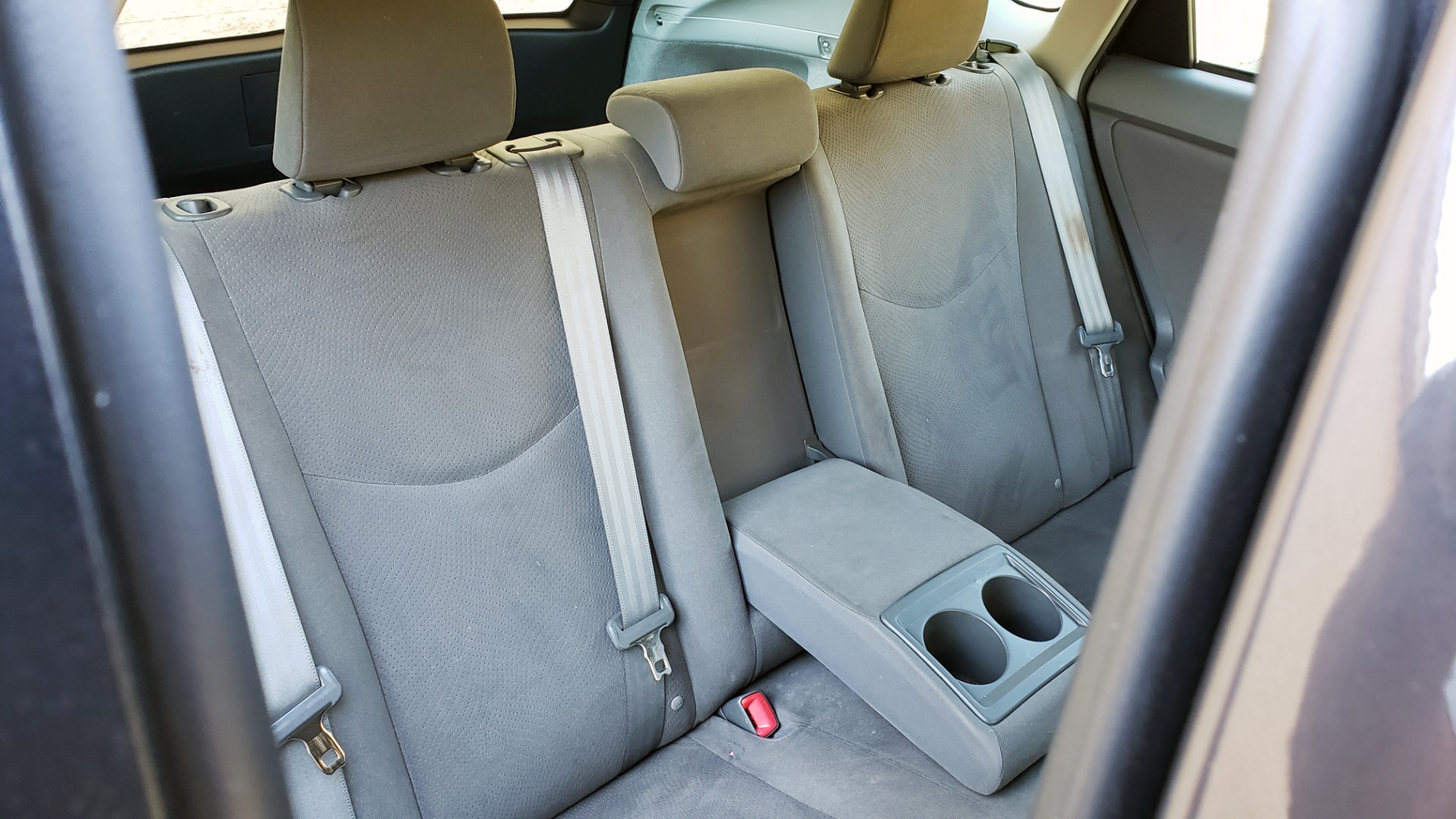 Used 2011 Toyota PRIUS ONE / HYBRID / 5-DOOR / HATCHBACK / 50MPG for sale Sold at Formula Imports in Charlotte NC 28227 69