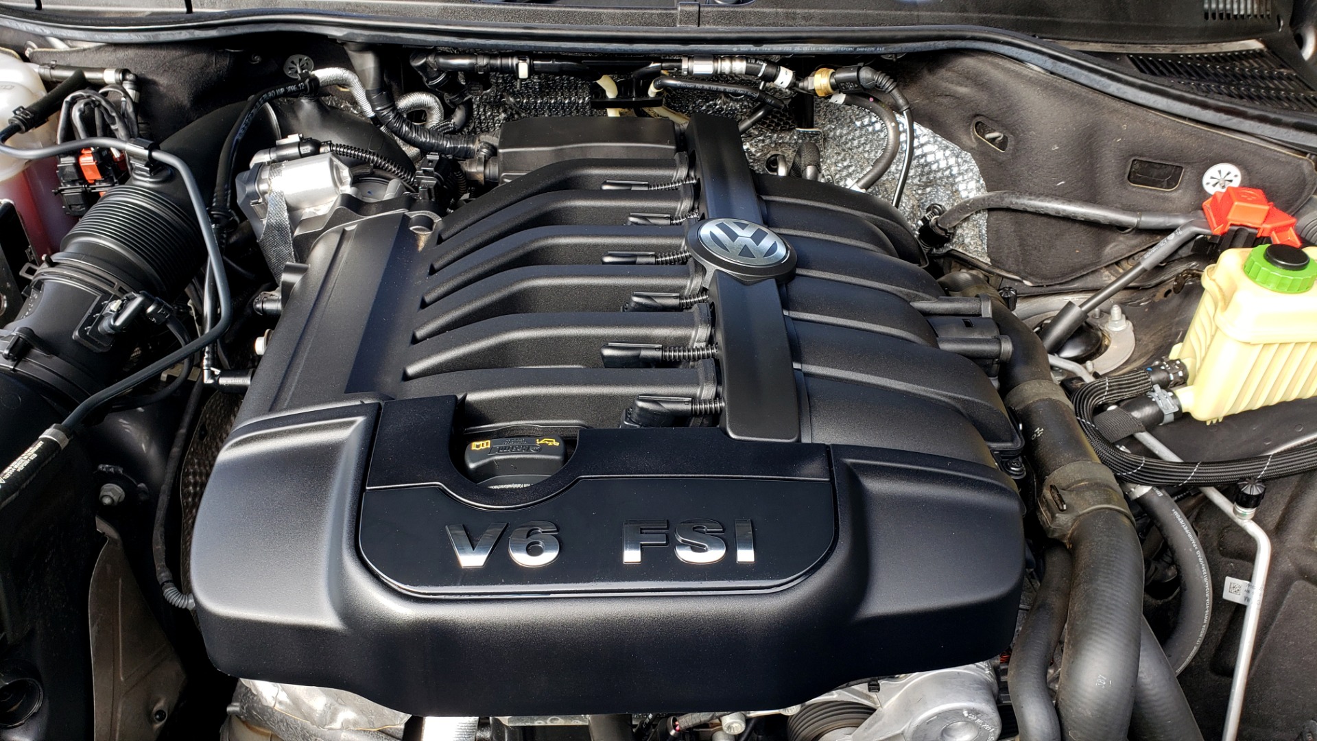 Used 2017 Volkswagen TOUAREG V6 WOLFSBURG EDITION / NAV / PANO-ROOF / ACC / REARVIEW for sale Sold at Formula Imports in Charlotte NC 28227 12