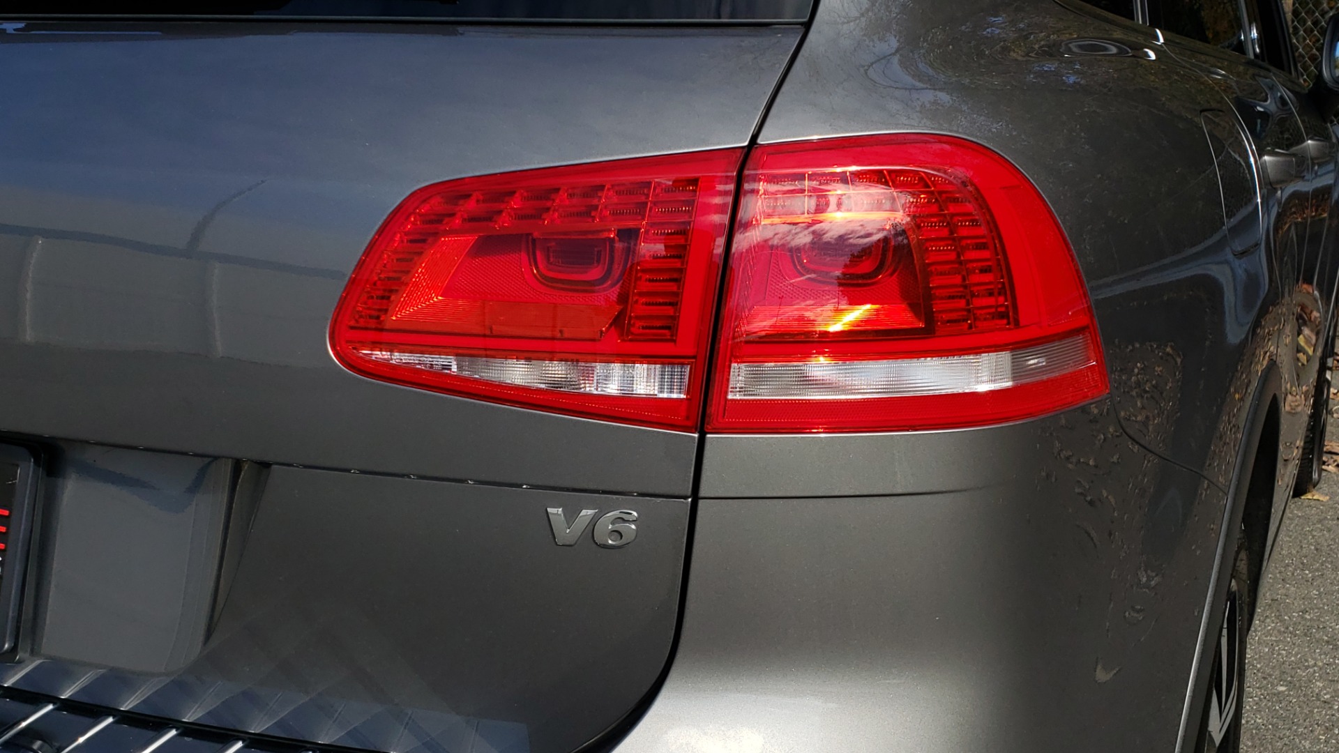 Used 2017 Volkswagen TOUAREG V6 WOLFSBURG EDITION / NAV / PANO-ROOF / ACC / REARVIEW for sale Sold at Formula Imports in Charlotte NC 28227 25