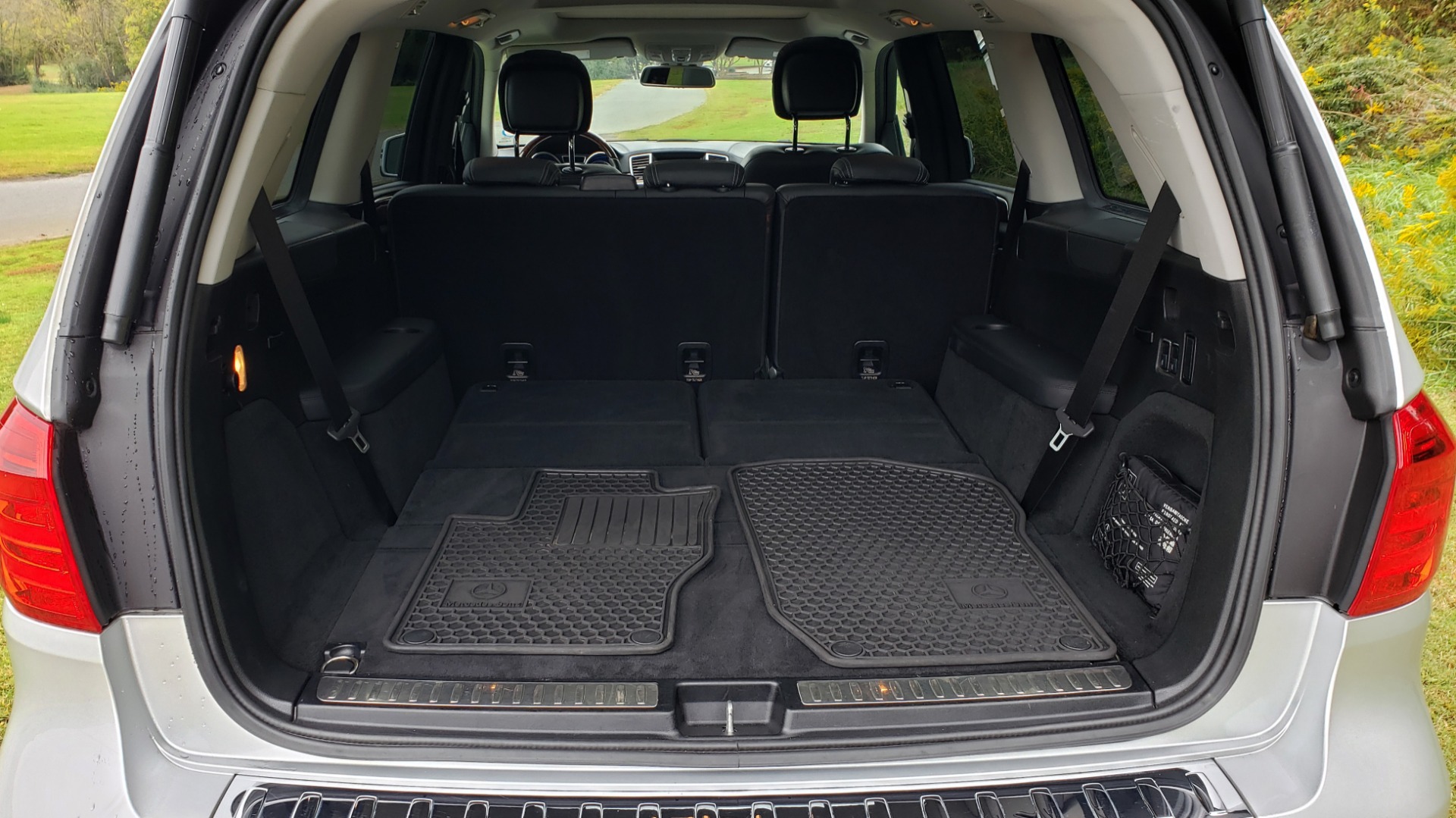 Used 2014 Mercedes-Benz GL-CLASS GL 550 4MATIC / DRVR ASST / NAV / PANO-ROOF / 3-ROWS for sale Sold at Formula Imports in Charlotte NC 28227 23
