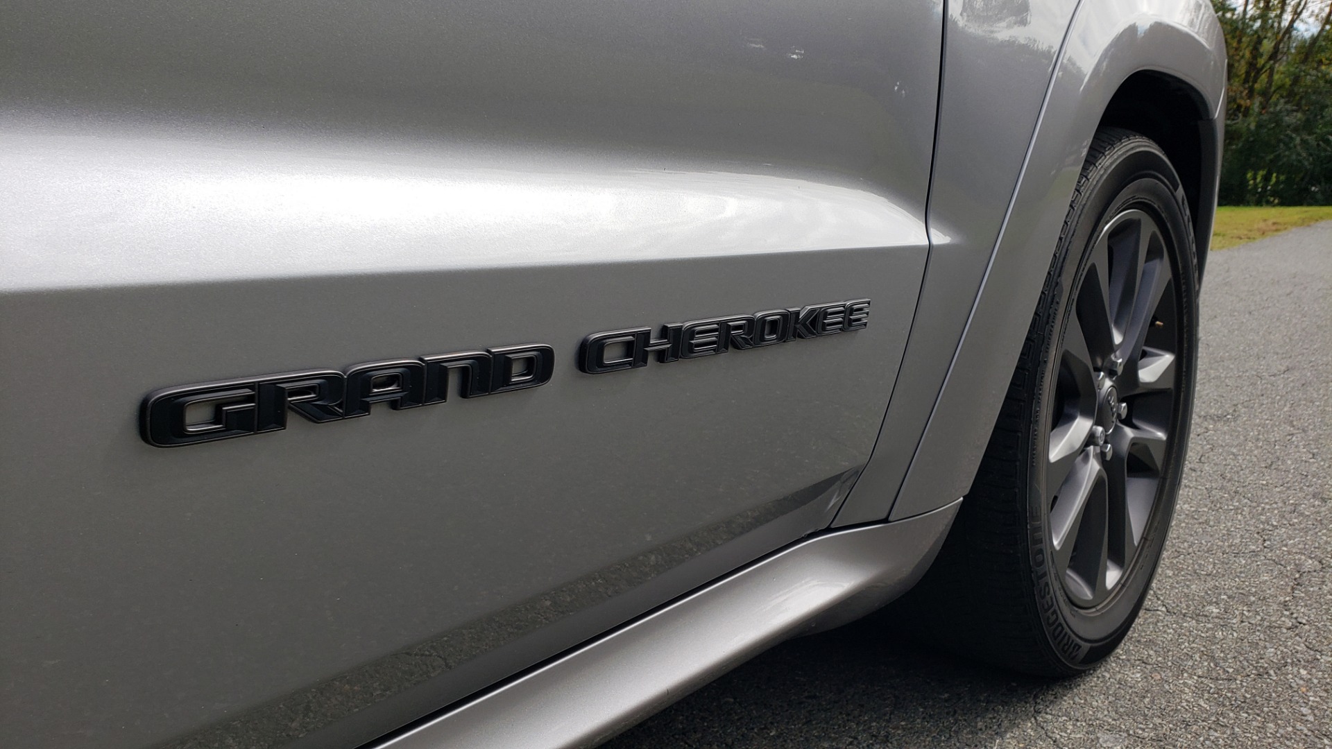 Used 2018 Jeep GRAND CHEROKEE HIGH ALTITUDE W/OVERLAND 4X4 / NAV / SUNROOF / REARVIEW for sale Sold at Formula Imports in Charlotte NC 28227 21
