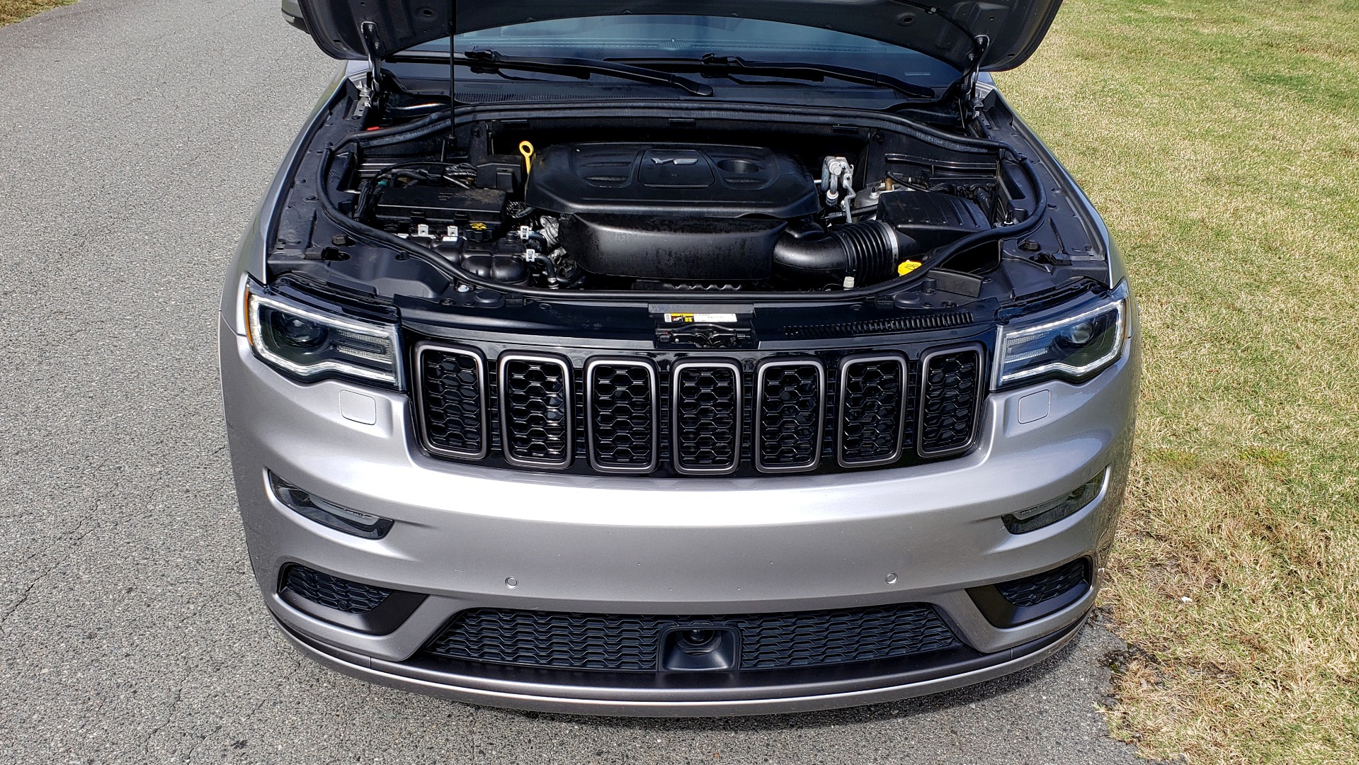 Used 2018 Jeep GRAND CHEROKEE HIGH ALTITUDE W/OVERLAND 4X4 / NAV / SUNROOF / REARVIEW for sale Sold at Formula Imports in Charlotte NC 28227 23