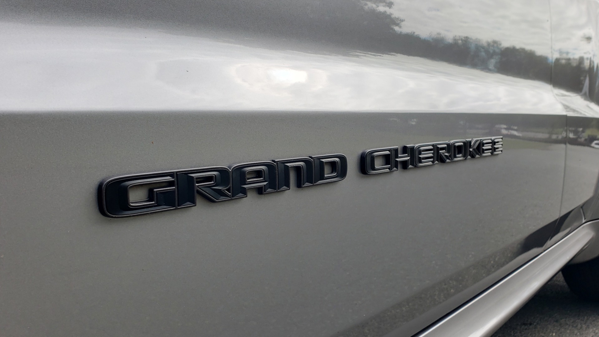 Used 2018 Jeep GRAND CHEROKEE HIGH ALTITUDE W/OVERLAND 4X4 / NAV / SUNROOF / REARVIEW for sale Sold at Formula Imports in Charlotte NC 28227 9