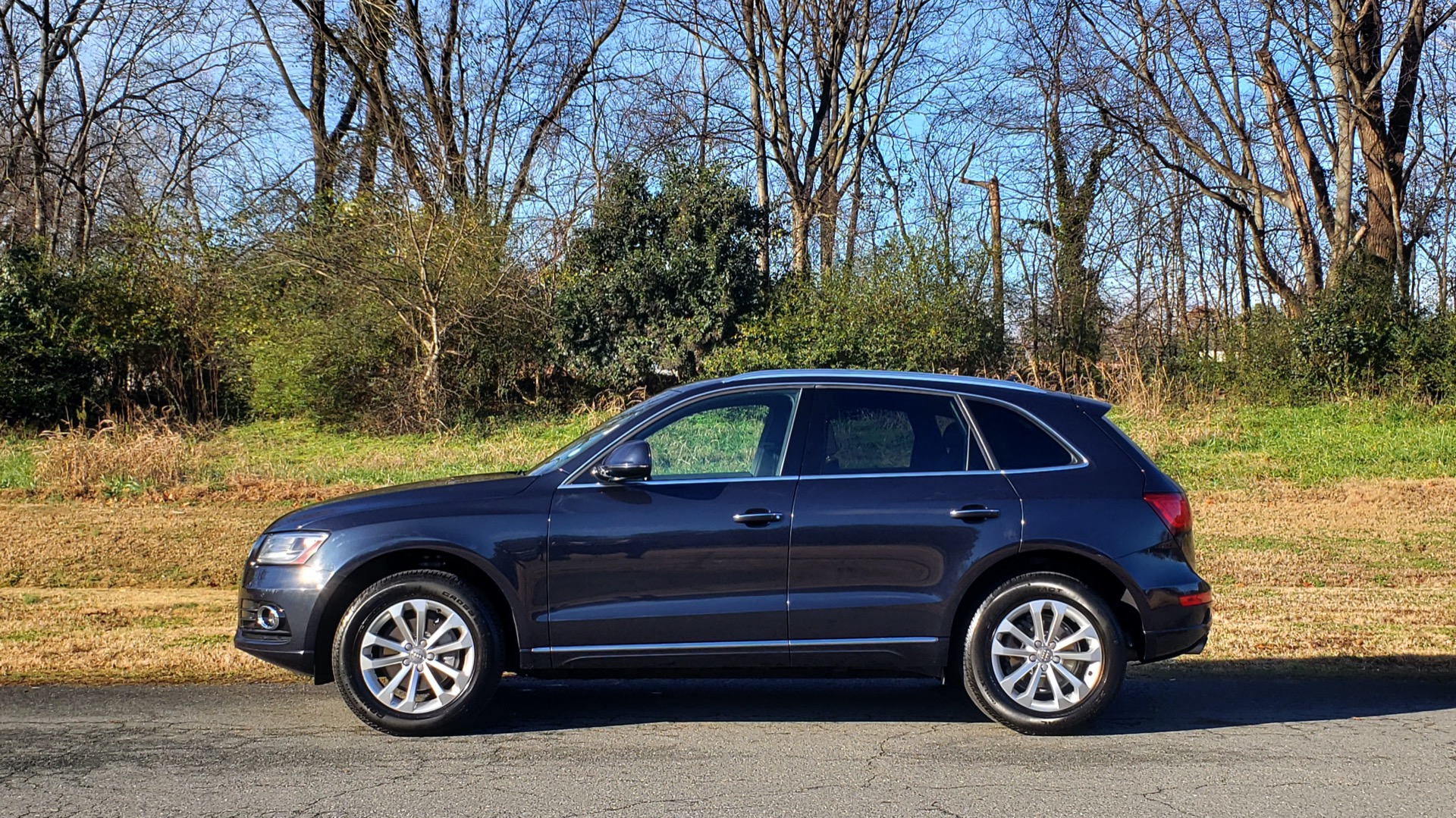 Used 2016 Audi Q5 PREMIUM PLUS 2.0T TIPTRONIC / TECH PKG / NAV / SUNROOF / REARVIEW for sale Sold at Formula Imports in Charlotte NC 28227 2