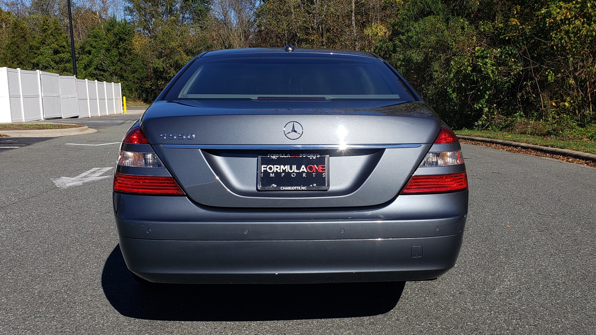 Used 2007 Mercedes-Benz S-CLASS S550 5.5L V8 / LWB / PREM 2 / NAV / SUNROOF / KEYLESS-GO for sale Sold at Formula Imports in Charlotte NC 28227 30